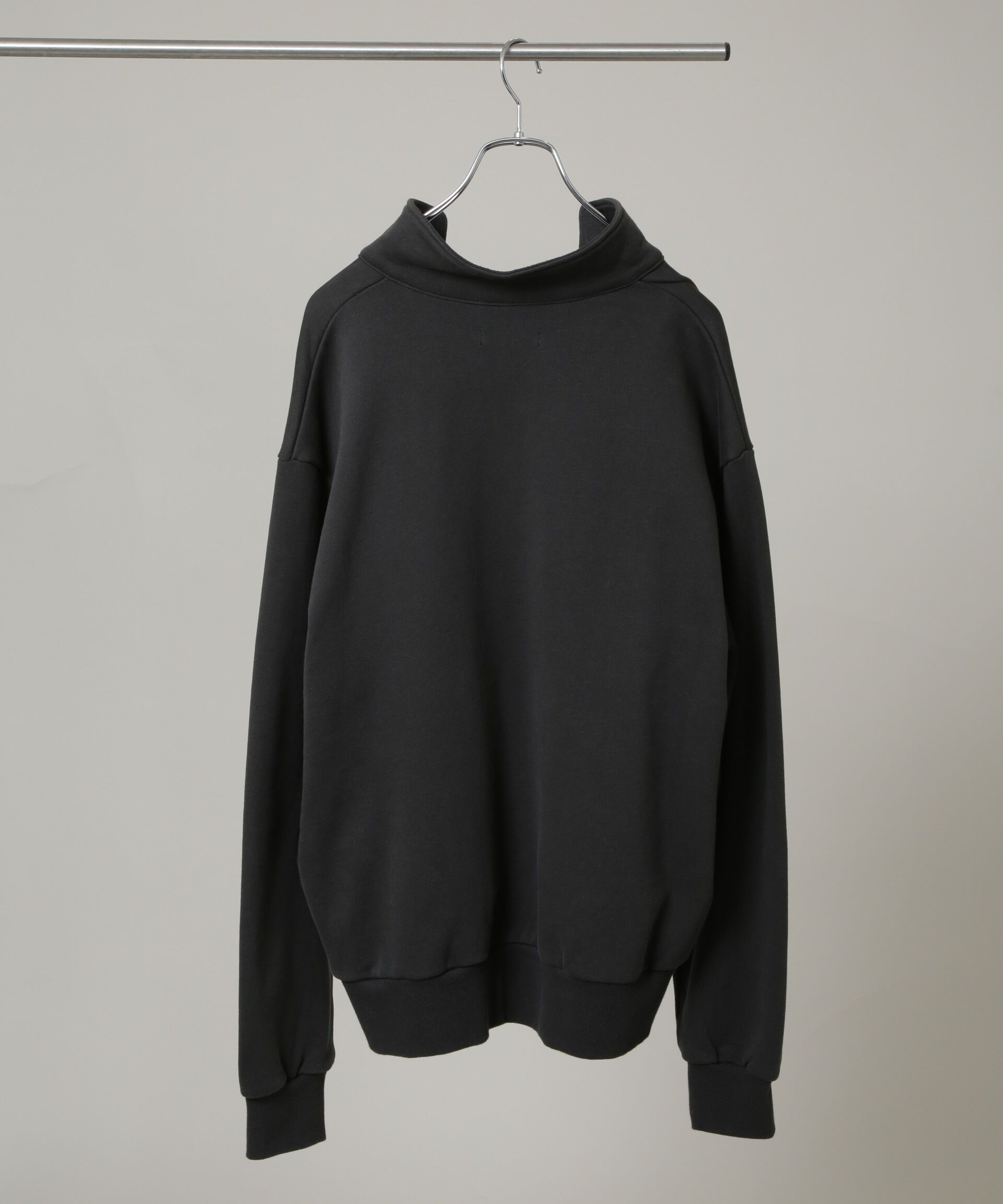 nano･universe「｢HOTEL PALACE｣ スキッパーロゴスウェット」|Tシャツ・カットソー|