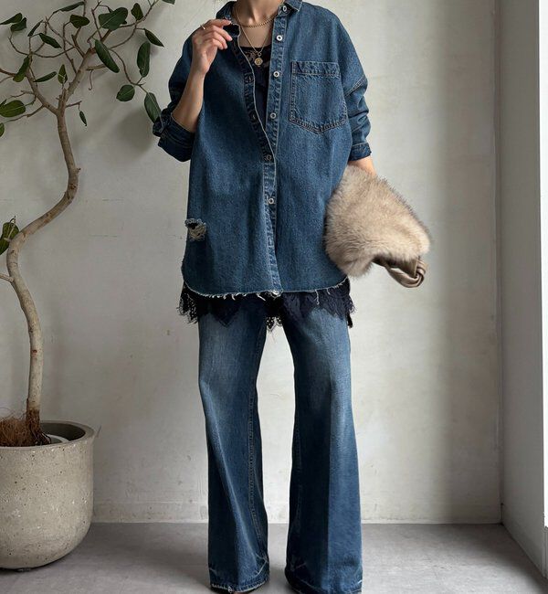  「【新色追加】ダメージデニムシャツ」|シャツ・ブラウス|