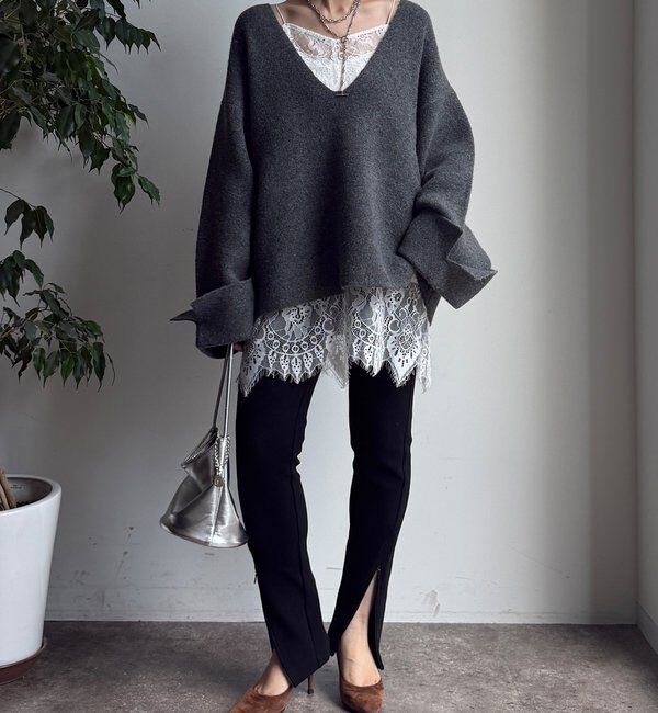  「【WEB限定】深Vワイドスリーブプルオーバー」|ニット・セーター|