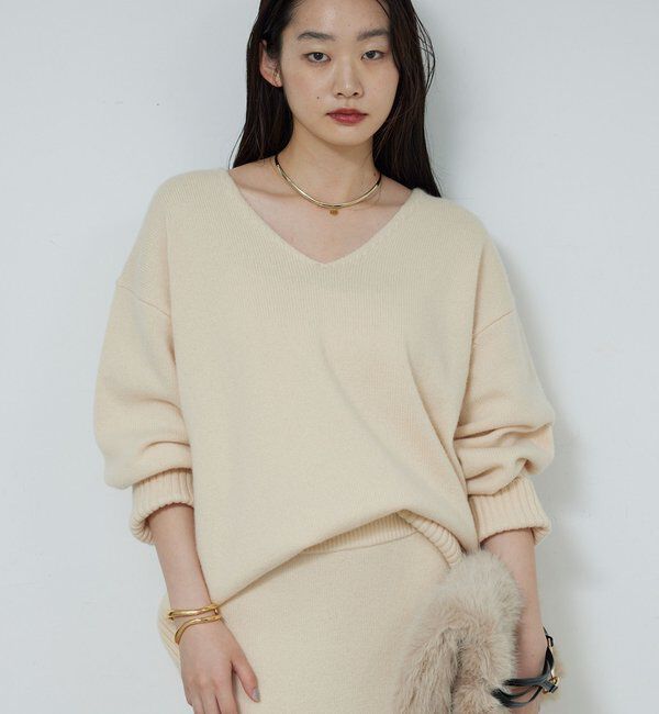  「【冬のお助けニット】メリノウールVニット」|ニット・セーター|ベージュ