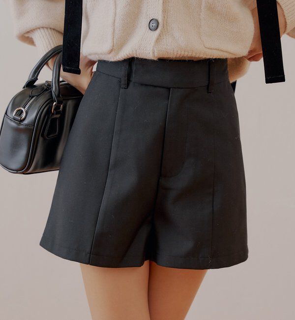  「バックネームショートパンツ」|チノ|ブラック
