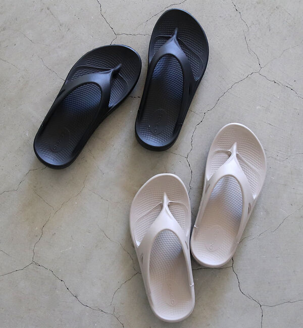 Rouge vif「【OOFOS/ウーフォス】O Original / リカバリーサンダル【WEB限」|サンダル|