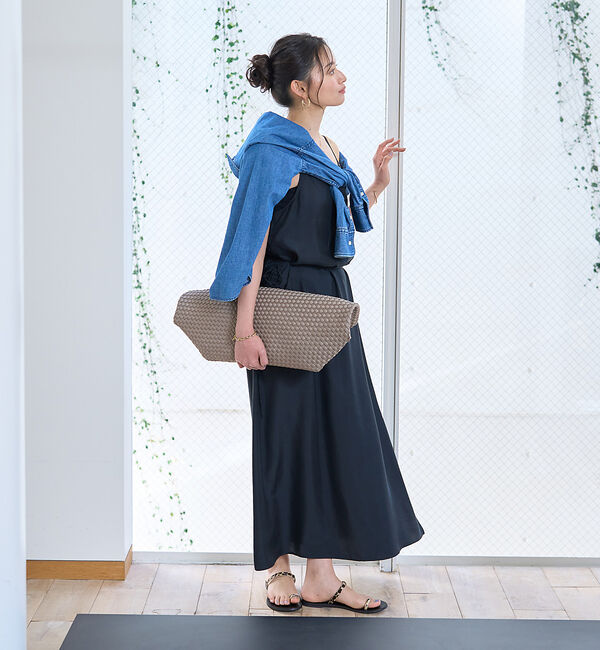 Rouge vif「【LAOCOONTE／ラオコンテ】フラットトングサンダル Elea Suede」|サンダル|