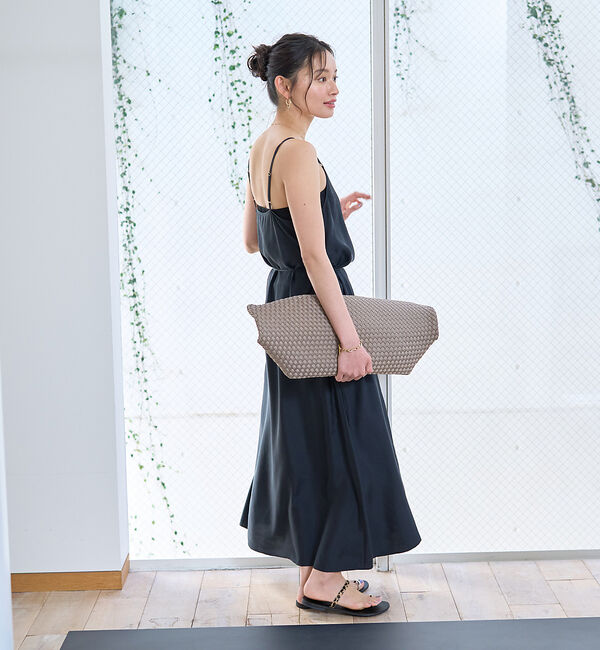 Rouge vif「【LAOCOONTE／ラオコンテ】フラットトングサンダル Elea Suede」|サンダル|