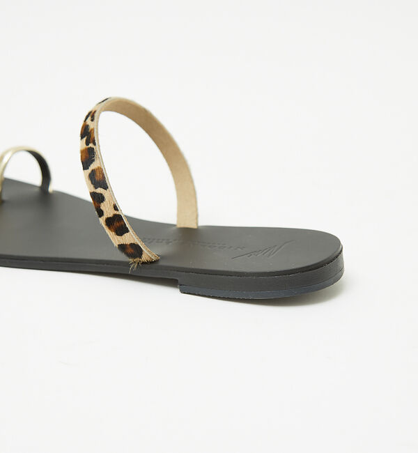 Rouge vif「【LAOCOONTE／ラオコンテ】フラットトングサンダル Elea Suede」|サンダル|