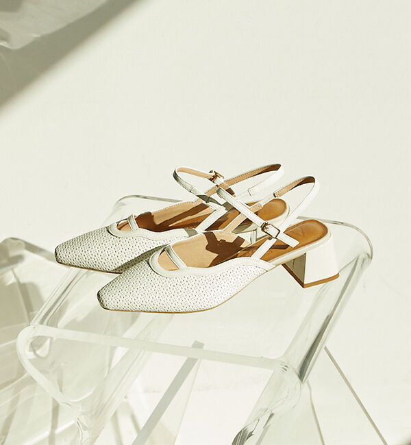 AU BANNISTER「バックストラップサンダル」|サンダル|アイボリー