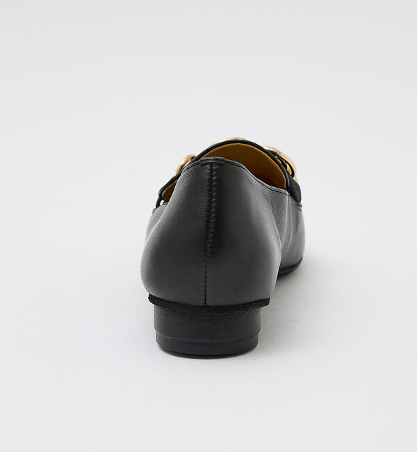 AU BANNISTER「【&ldquo;めめの暮らし&rdquo;さんご紹介】チェーンモチーフローファー」|ローファー|