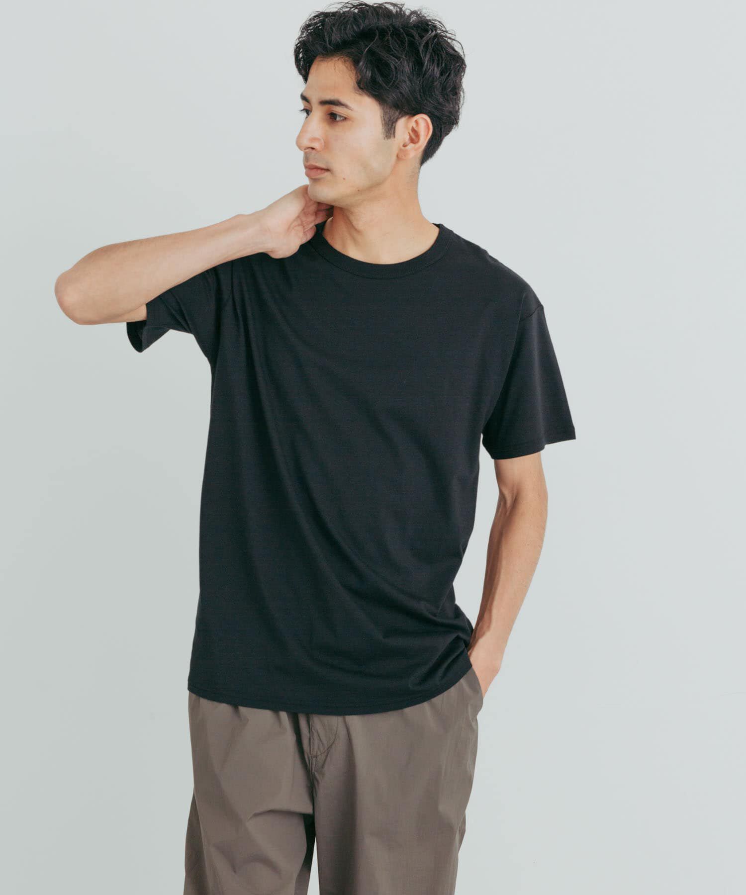 URBAN RESEARCH「『UR TECH』クルーネックTシャツ」|Tシャツ・カットソー|