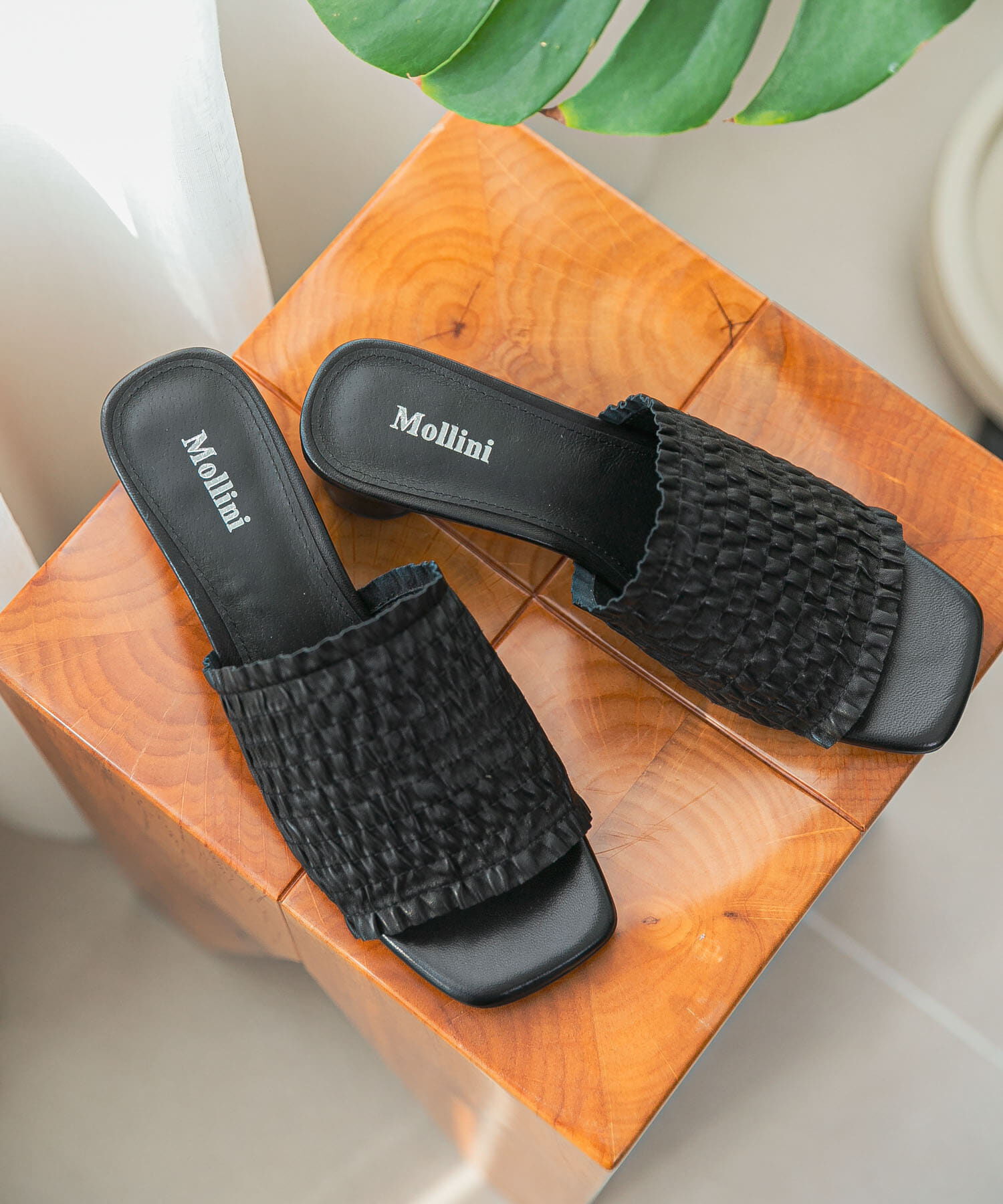 URBAN RESEARCH ROSSO「Mollini　ギャザーサンダル」|サンダル|