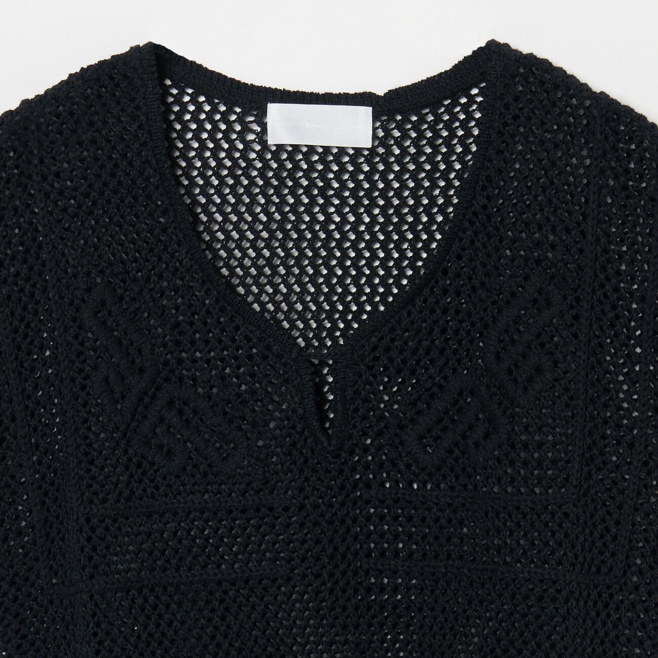  「uca MESH x EMBROIDAERY NOSLEEVE」|Tシャツ・カットソー|