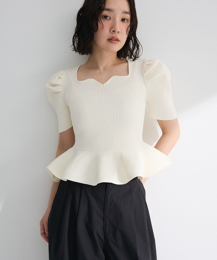 Green Parks「・swing by ハートネックペプラムニット」|ニット・セーター|Off White