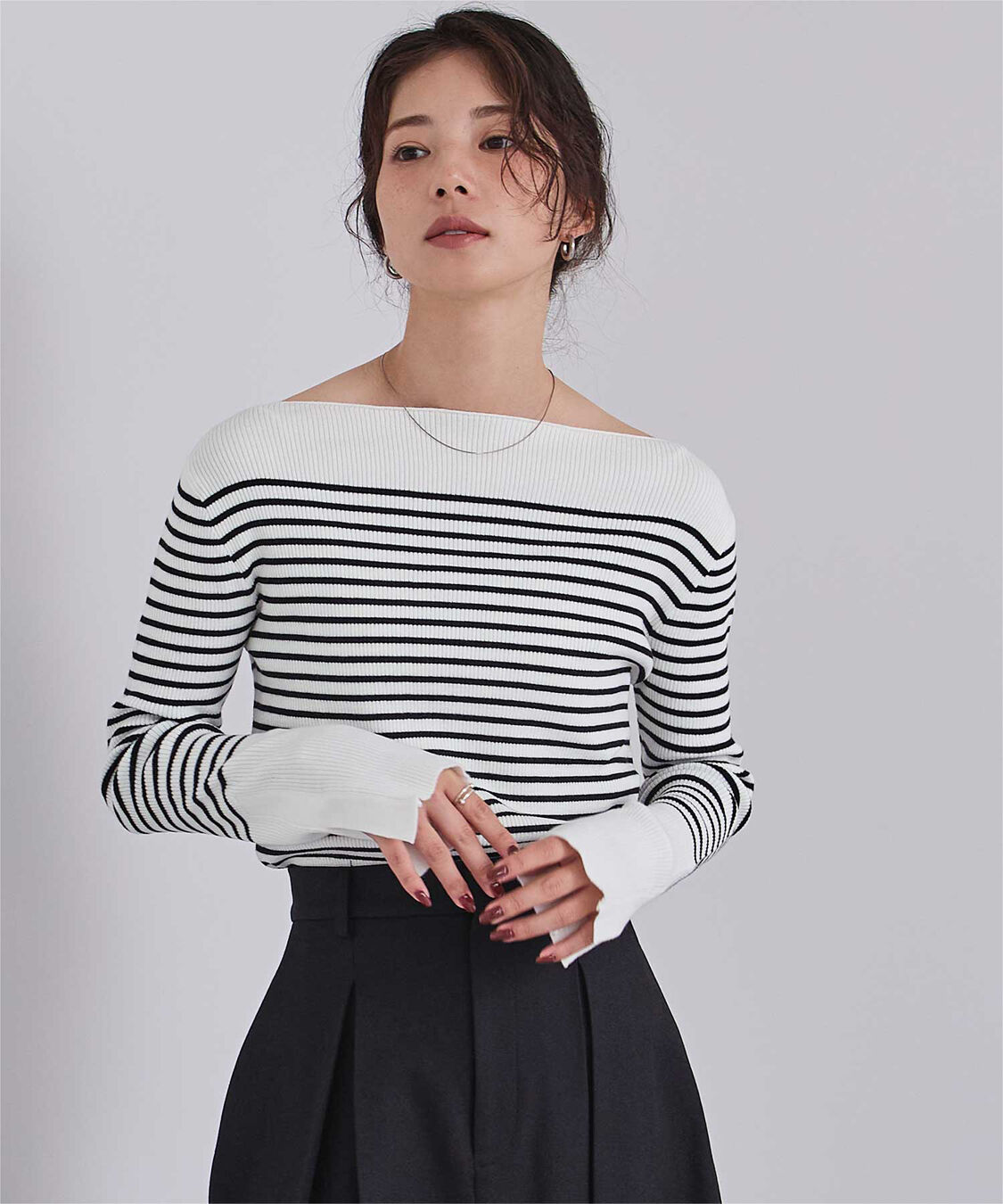 ur's「ボートネックスリットスリーブリブニット」|ニット・セーター|ホワイト/ブラック