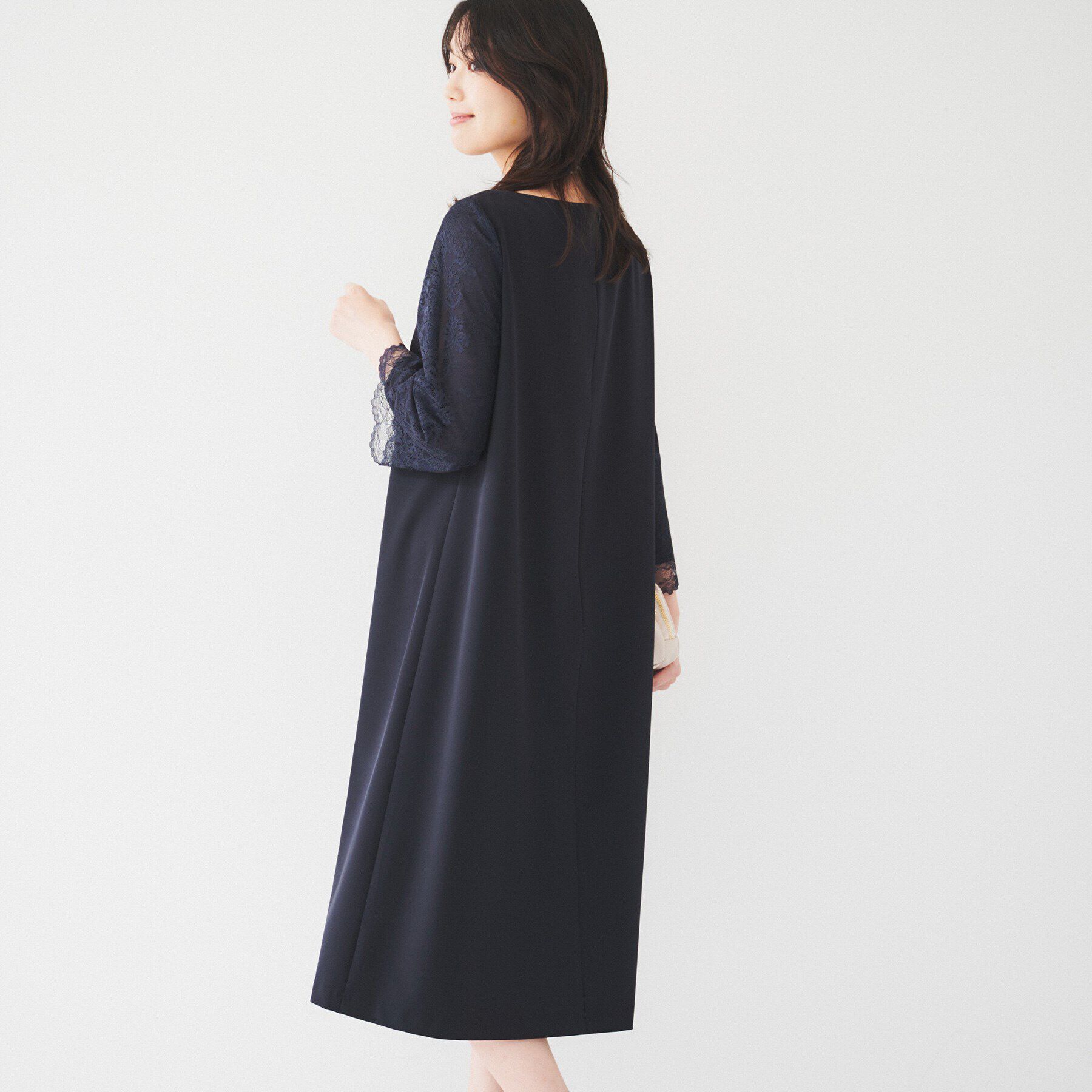UNTITLED「【フォーマルドレス/セレモニー/オケージョン】袖レース サックワンピース」|ワンピース|