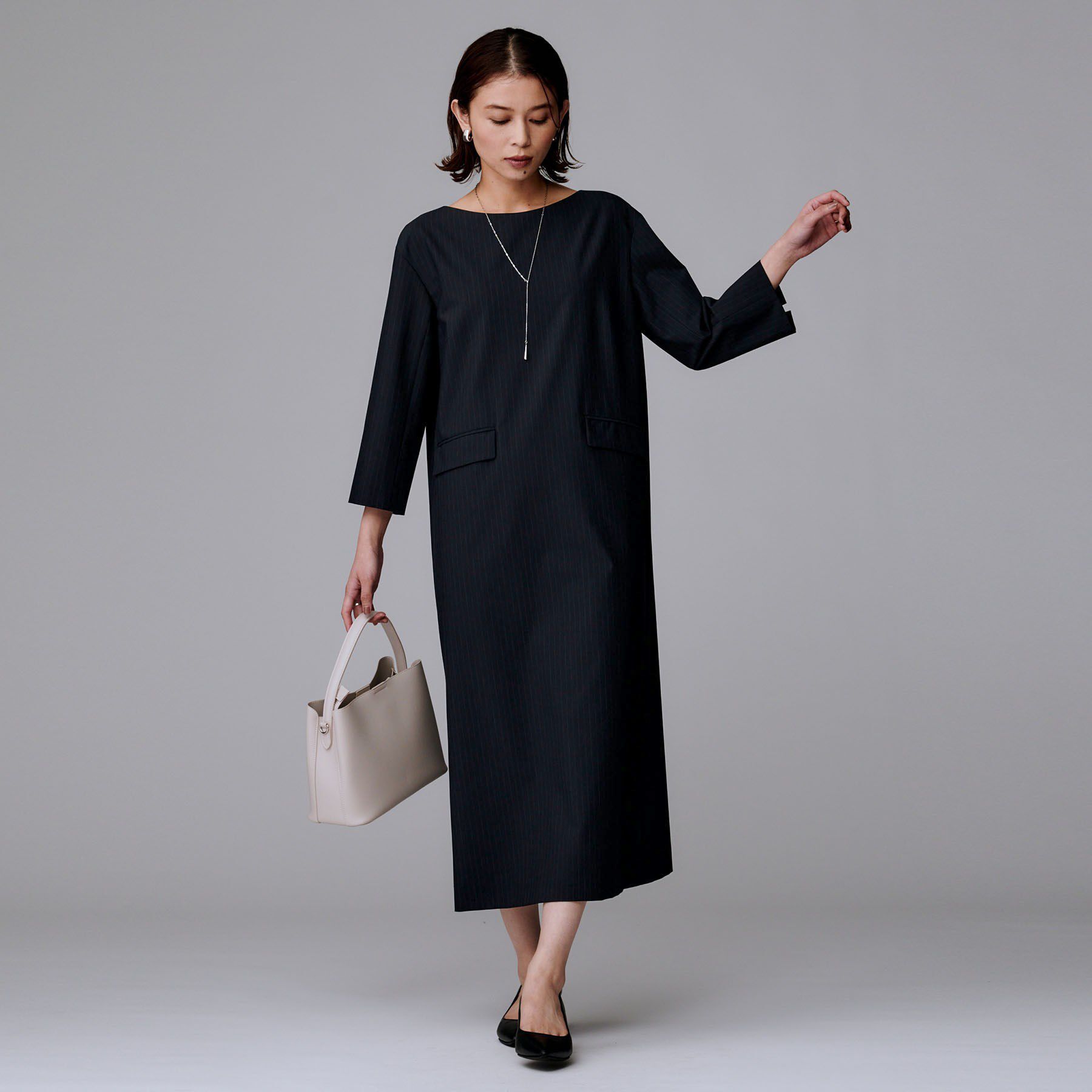 UNTITLED「【洗える/ストレッチ性】スーツライク ストライプワンピース」|ワンピース|