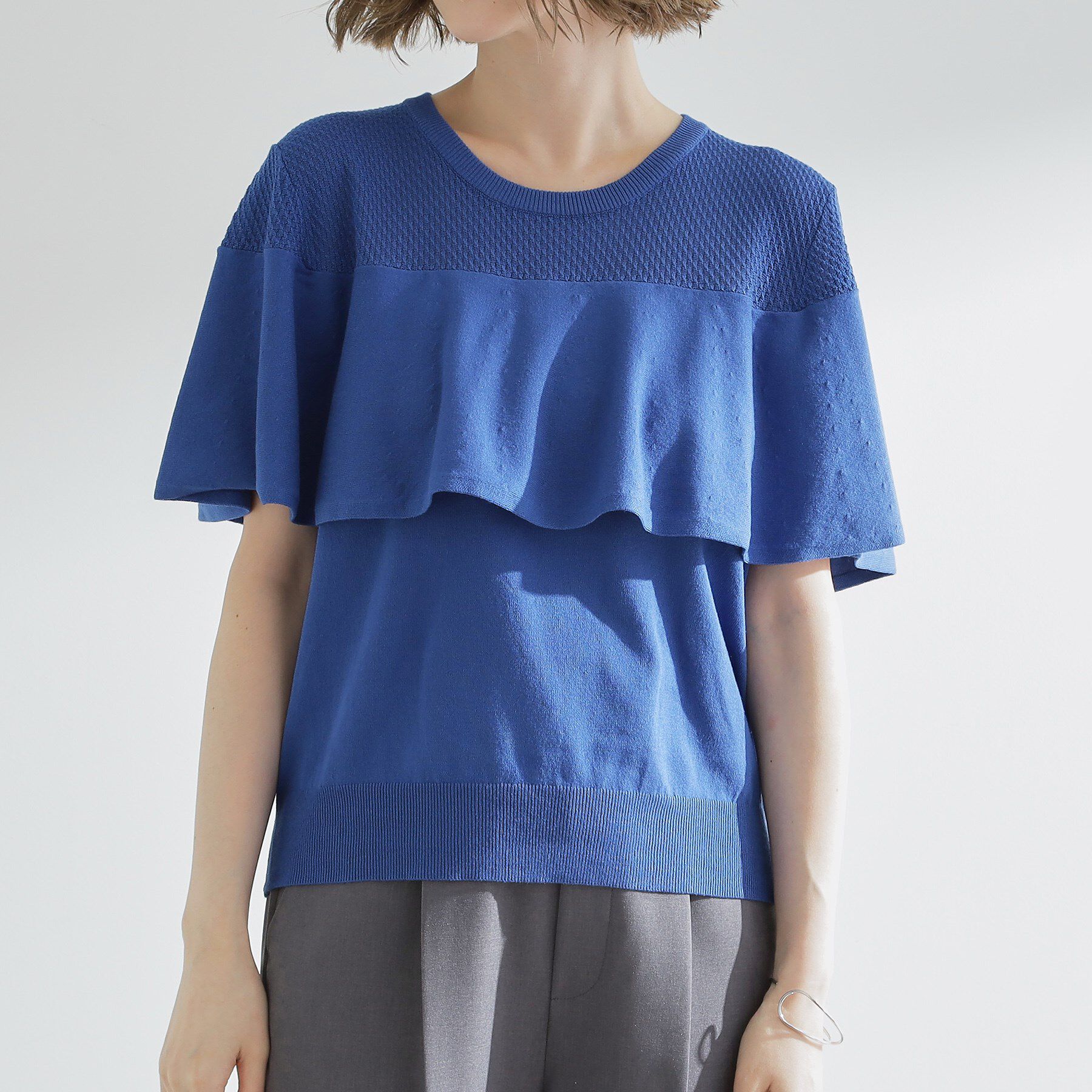 grove「涼しくて華やか1枚で差の付く　ケープフリルニット」|ニット・セーター|