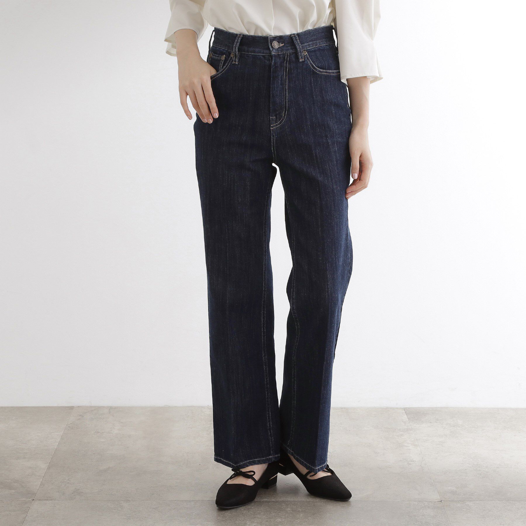 grove「【美シルエット/選べる着丈】大人のためのソフトフレアーデニム」|デニム|