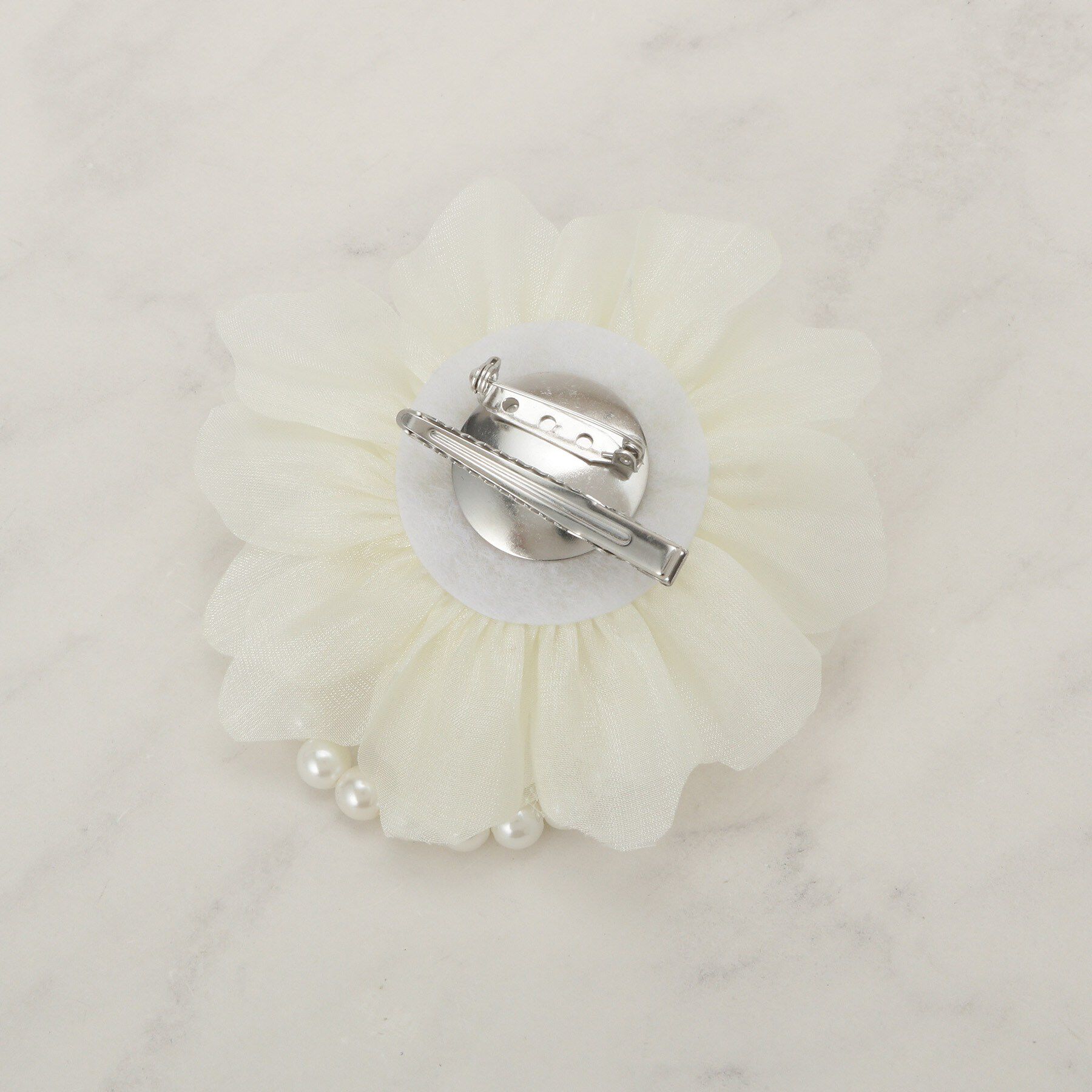 grove「シフォンチュールパール調コサージュ」|ブローチ・コサージュ|