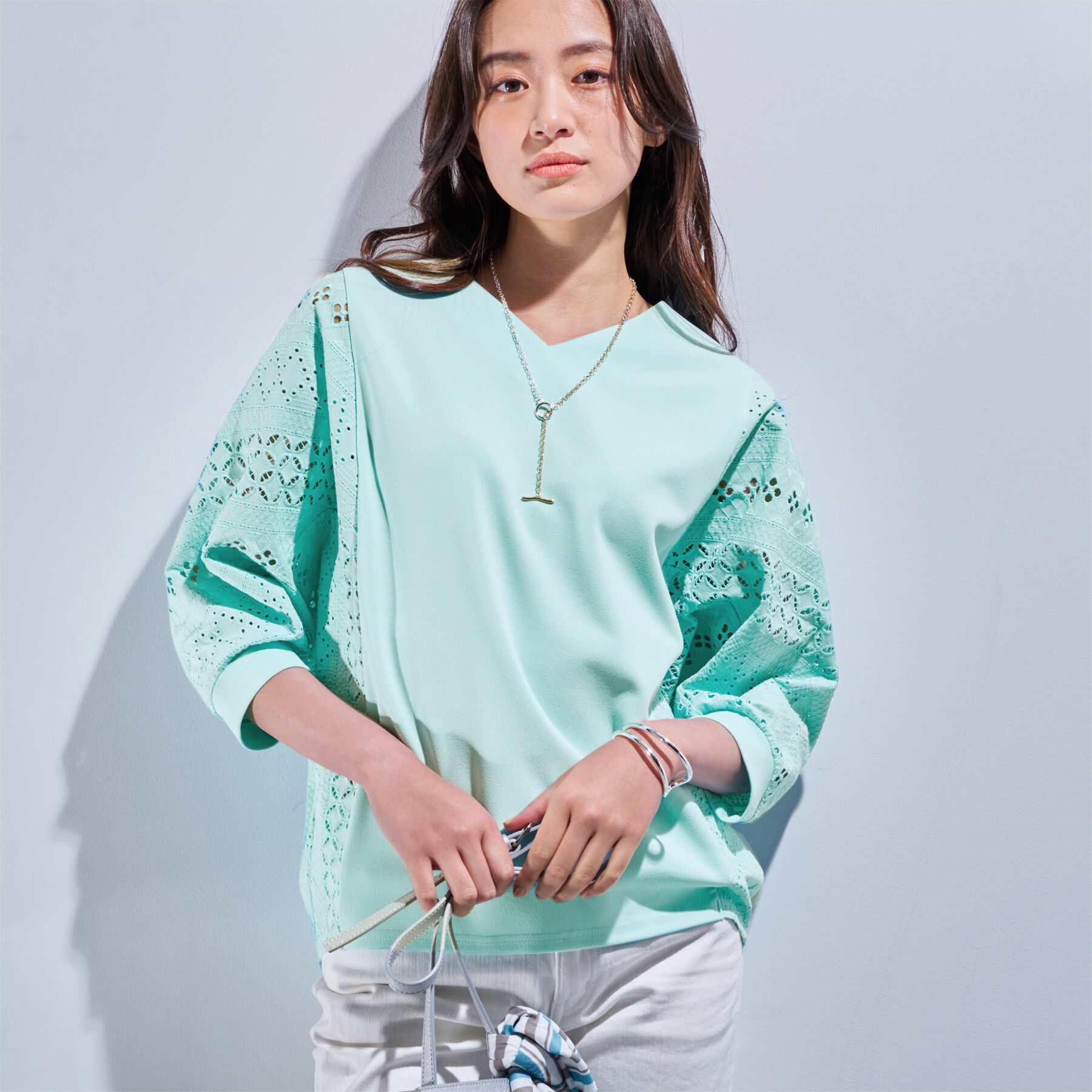 INDIVI「【洗える／体型カバー】レースコンビトップス」|Tシャツ・カットソー|