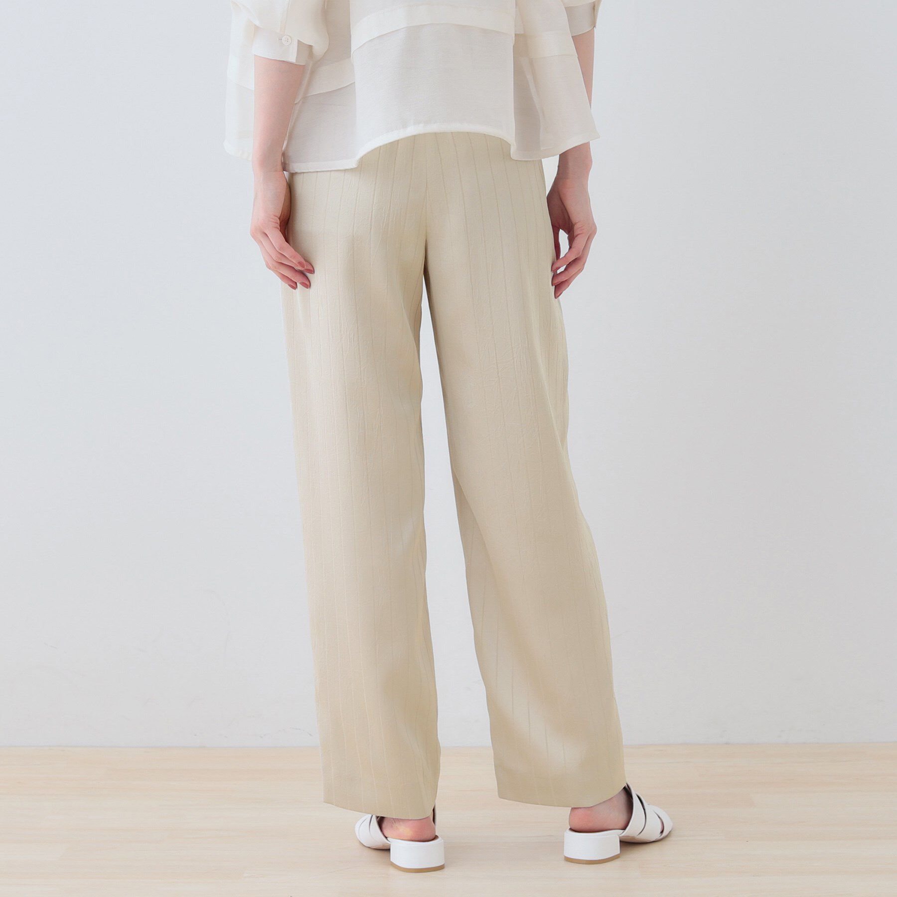 INDIVI「【洗える／UVケア／サッシュベルト付】ストライプ柄サテンテーパードパンツ」|その他|