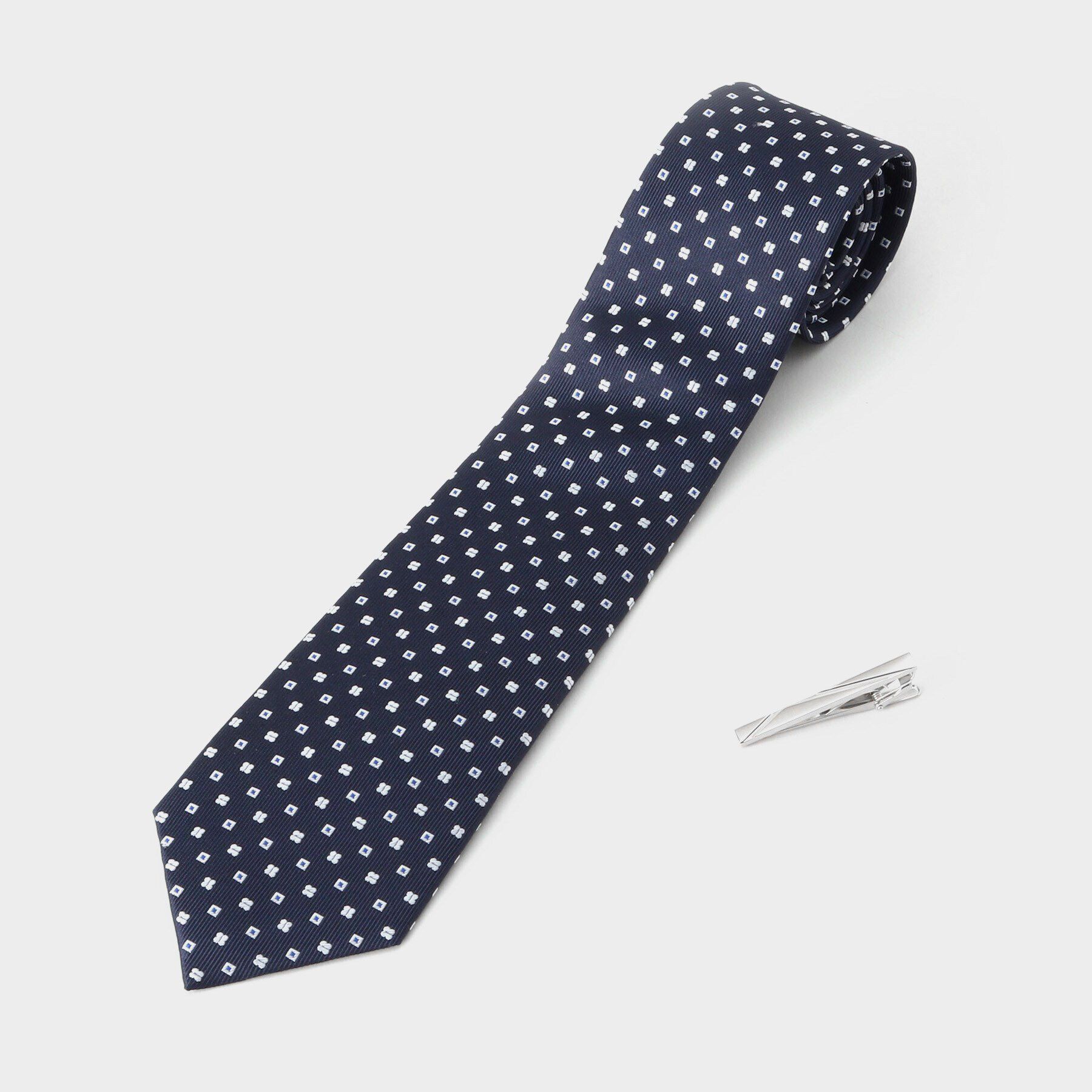 TAKEO KIKUCHI「「成人・入学・入社お祝い」ネクタイ&タイバー ギフトセット」|ネクタイ・蝶ネクタイ|