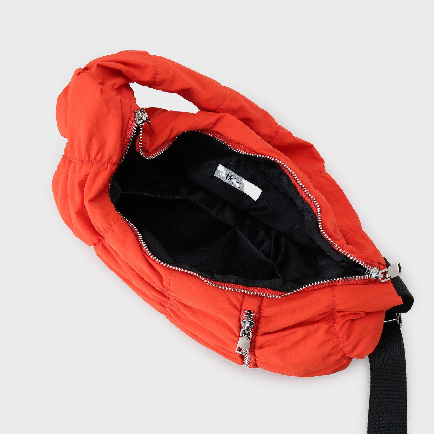 tk.TAKEO KIKUCHI「【パフィーシリーズ】ロータスショルダーバッグ」|ショルダー・メッセンジャー|