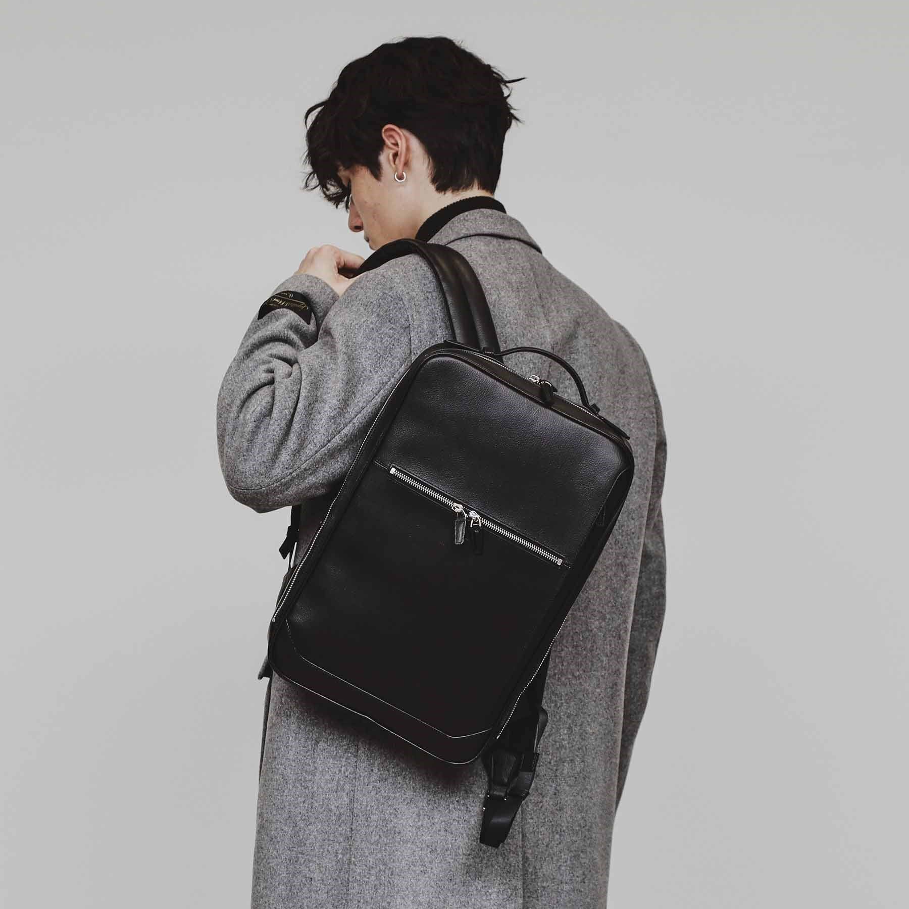 tk.TAKEO KIKUCHI「Refined Leather バックパック」|リュック|ブラック(119)