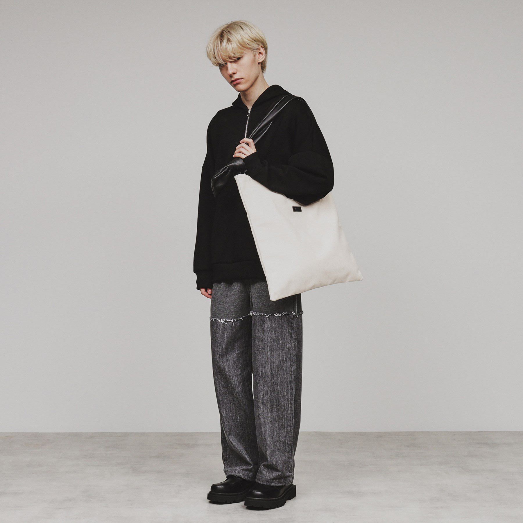 tk.TAKEO KIKUCHI「ギミックショルダーバッグ」|ショルダー・メッセンジャー|