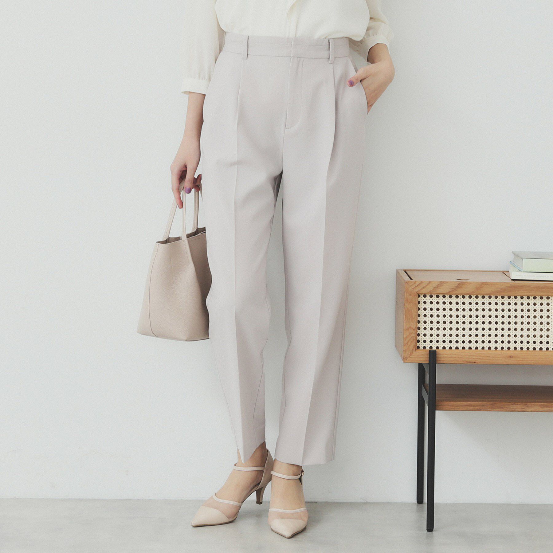 index「ストレッチテーパードパンツ/セットアップ対応可【洗濯機洗い可/イージーアイロン/抗ピル】」|その他|グレージュ(050)