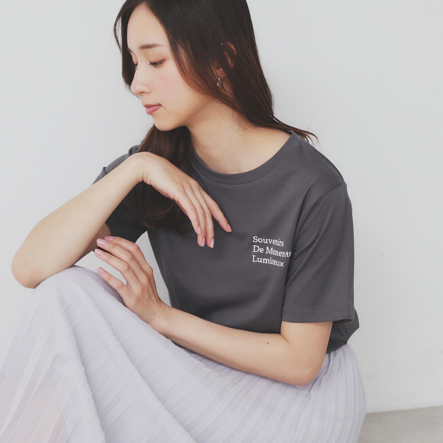 index「ロゴ刺繍Tシャツ【UV/接触冷感/洗濯機洗い可】」|Tシャツ・カットソー|チャコールグレー(0