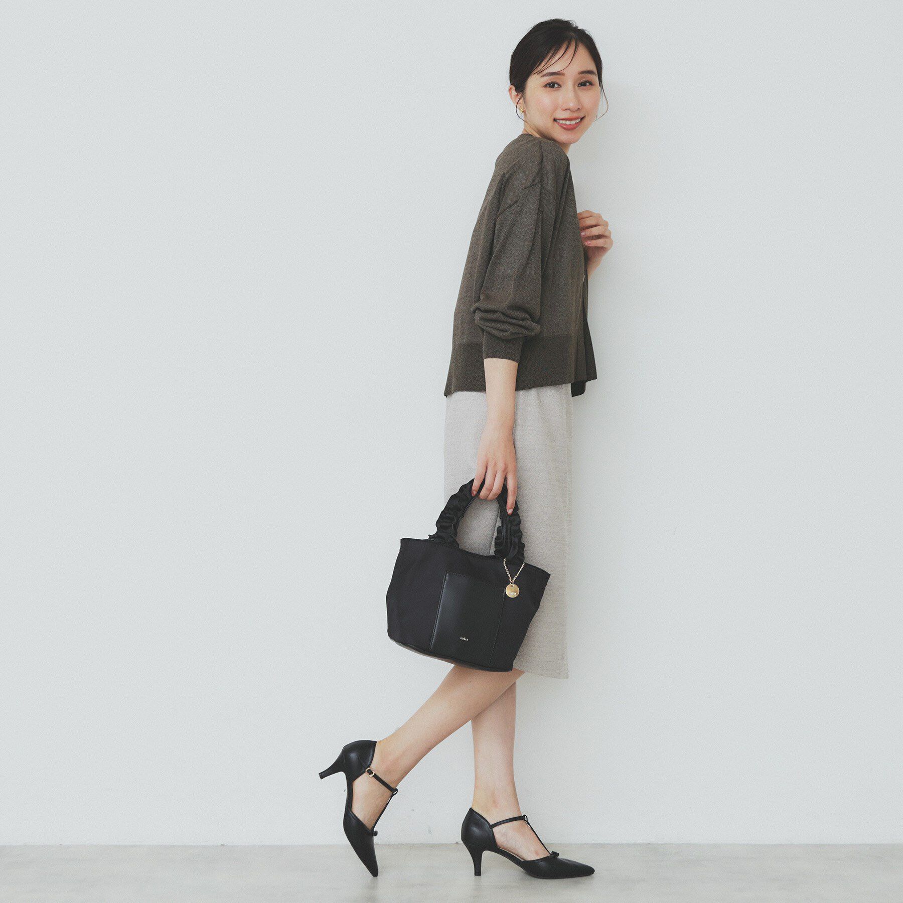 index「《5色展開》コンパクトショートカーディガン【洗濯機洗い可】」|カーディガン|