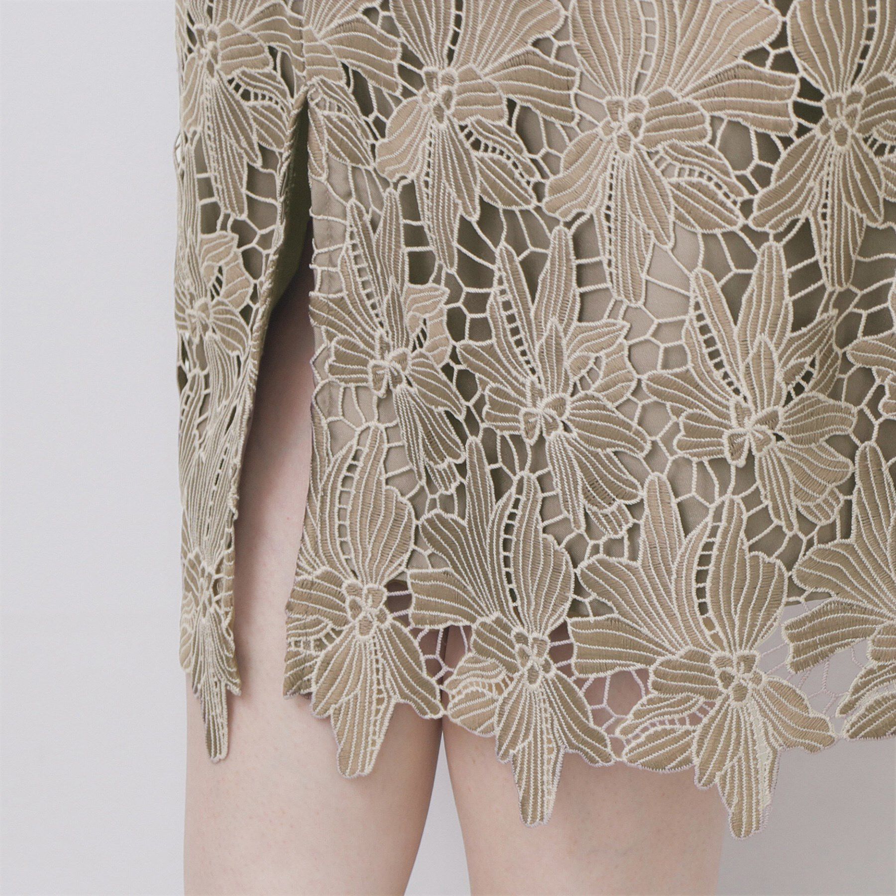 index「バイカラーレースワンピース【洗濯機洗い可】」|ワンピース|