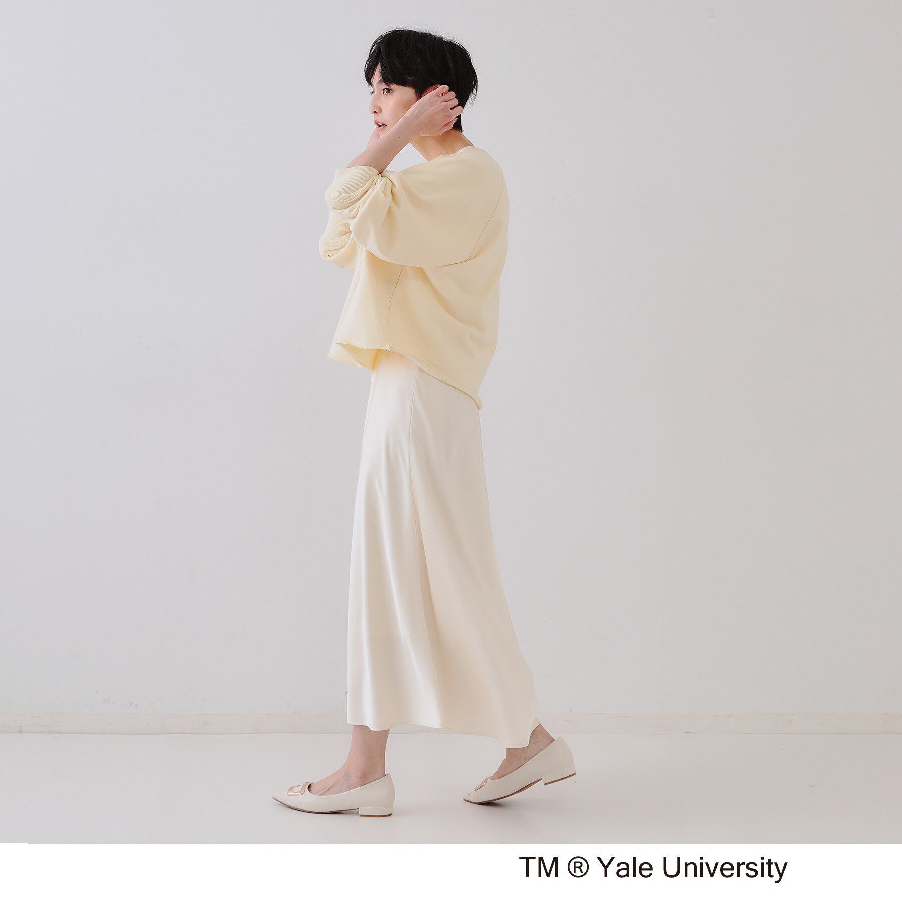 OPAQUE.CLIP「カレッジロゴ スウェットプルオーバー」|パーカー|