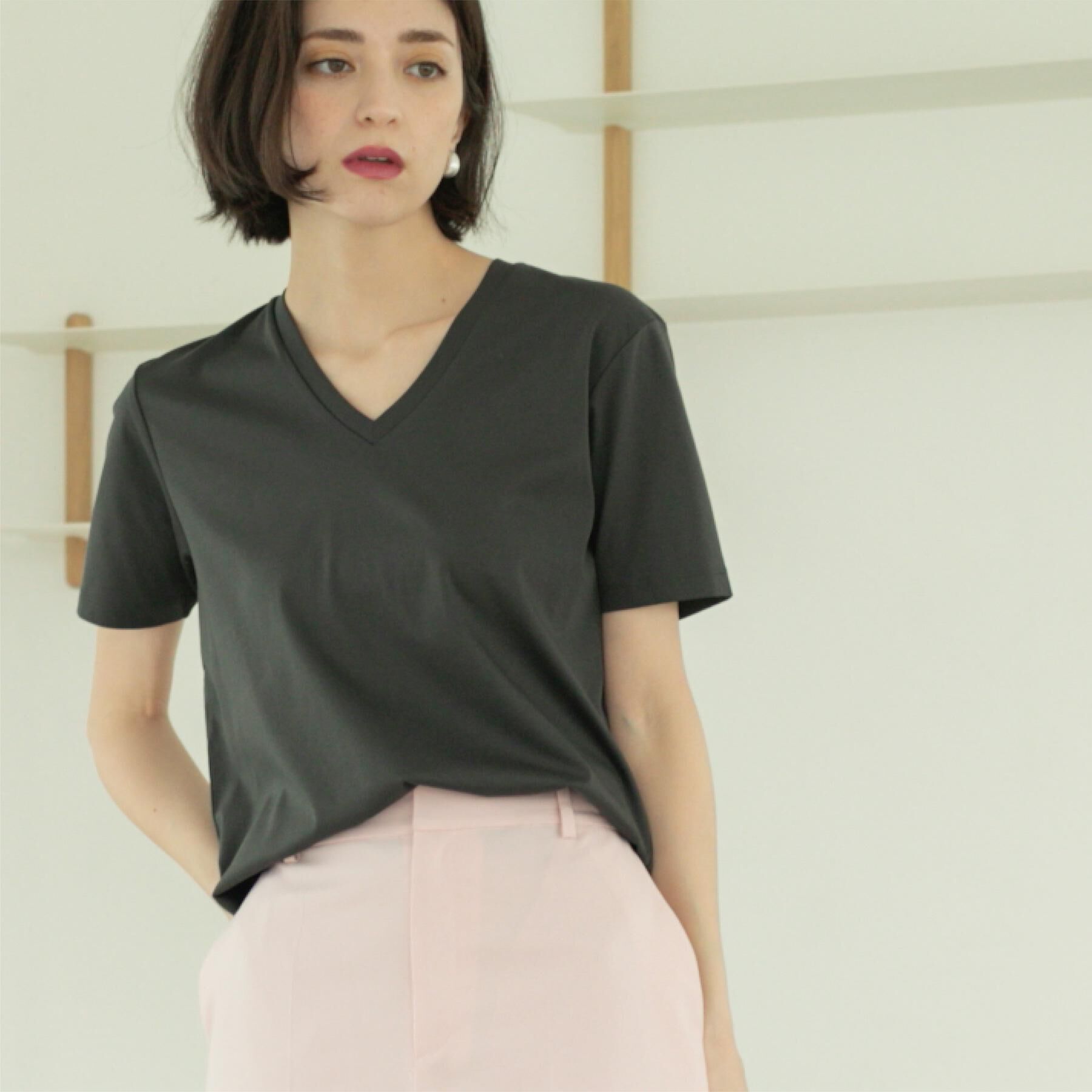 OPAQUE.CLIP「《5色展開/SS-LLサイズ》VネックベーシックTシャツ【接触冷感/洗濯機洗い可】」|Tシャツ・カットソー|