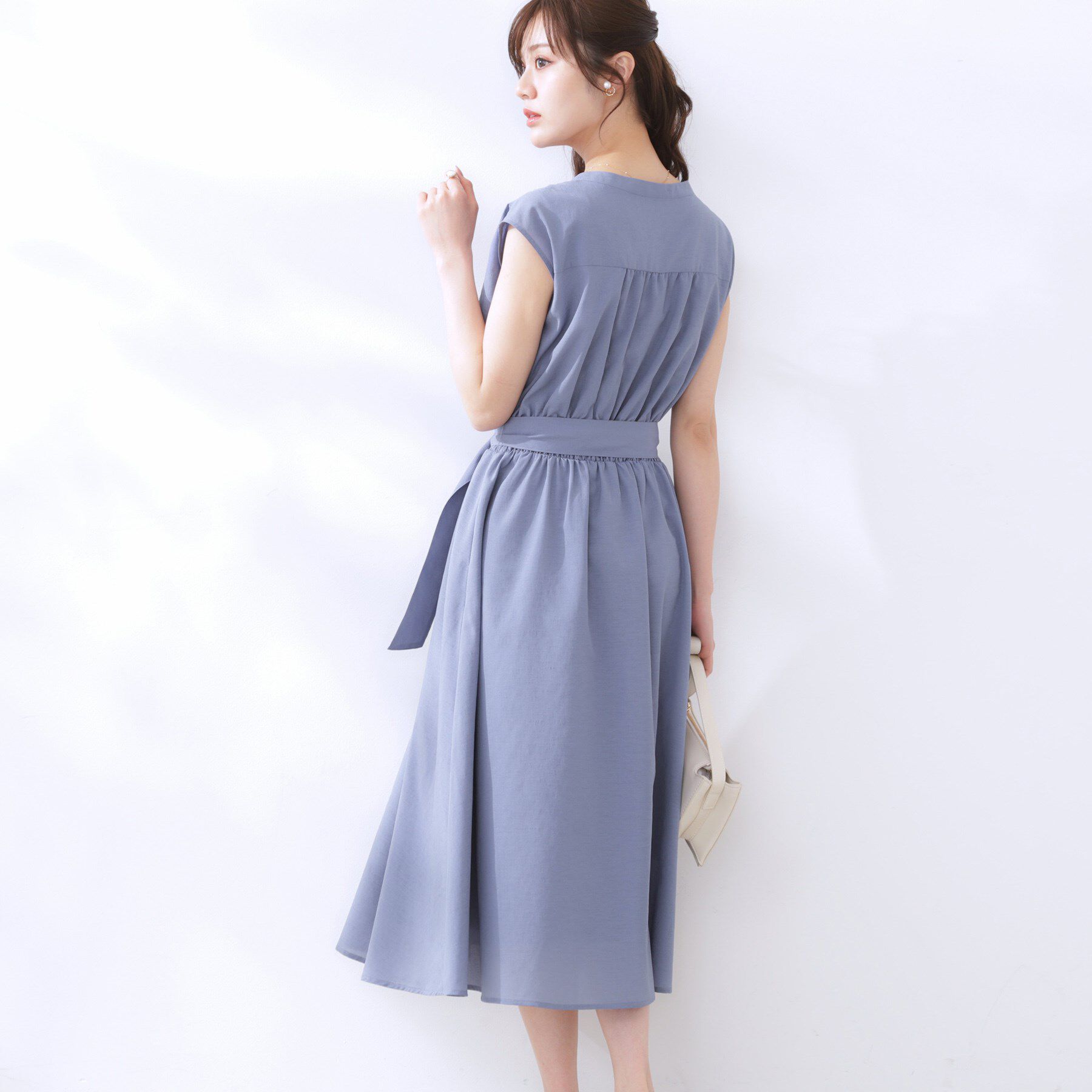 Couture broach「【ドライタッチ・しわになりにくい・通勤】麻調シャツワンピース」|ワンピース|