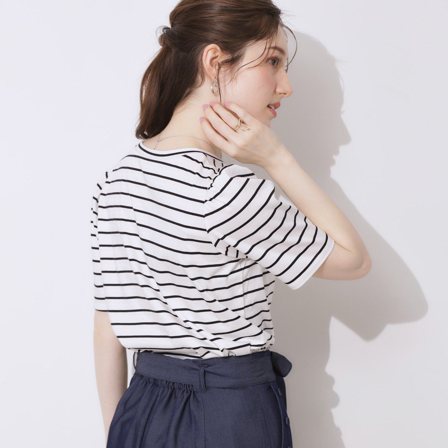 Couture broach「【接触冷感・UV・マシンウォッシャブル】60CBロゴT」|Tシャツ・カットソー|