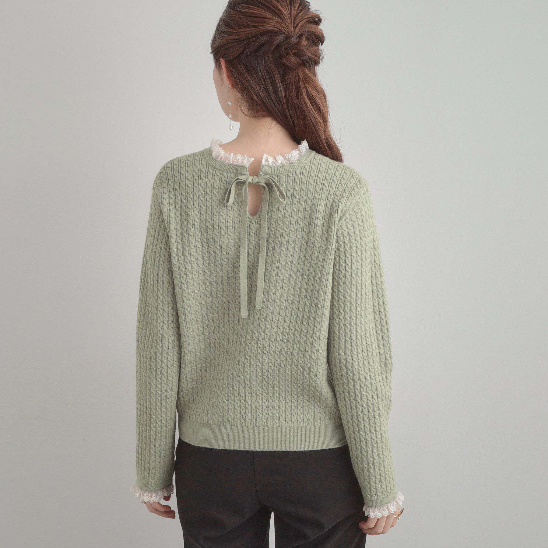 Couture broach「【大人上品・着映え】ケーブルレース バックリボンニット」|ニット・セーター|
