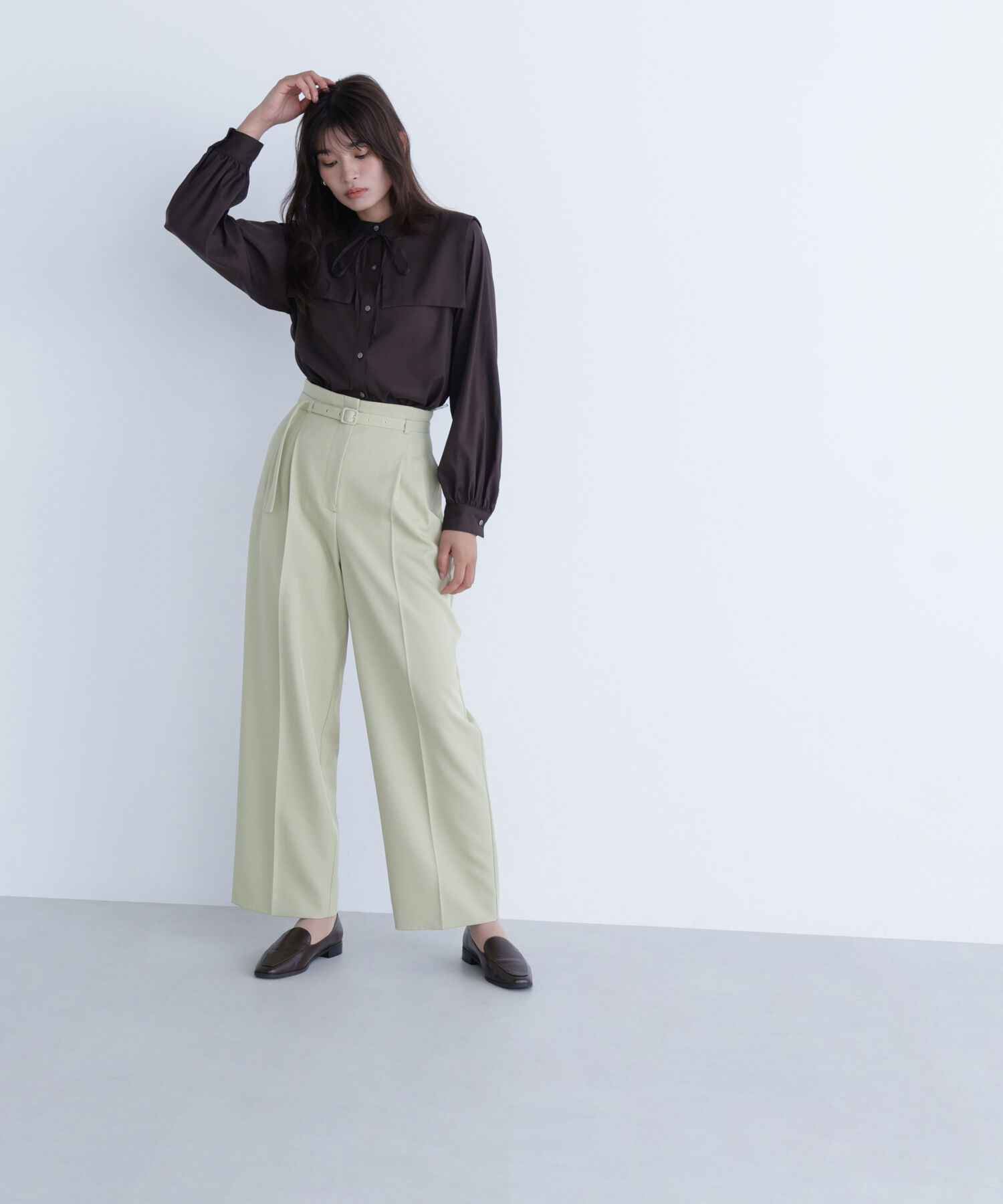  「くびれ仕込みベルテッドパンツ」|その他|