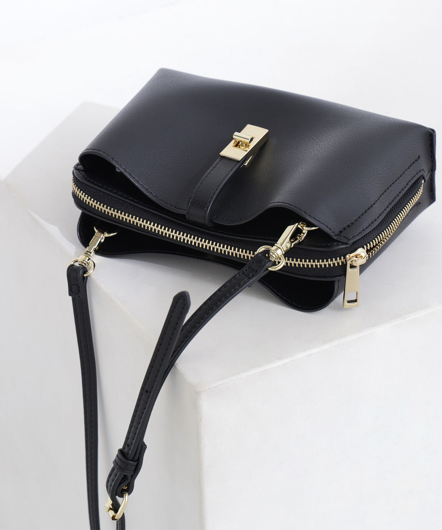  「ライトウォレットショルダーバッグ」|ショルダー・メッセンジャー|