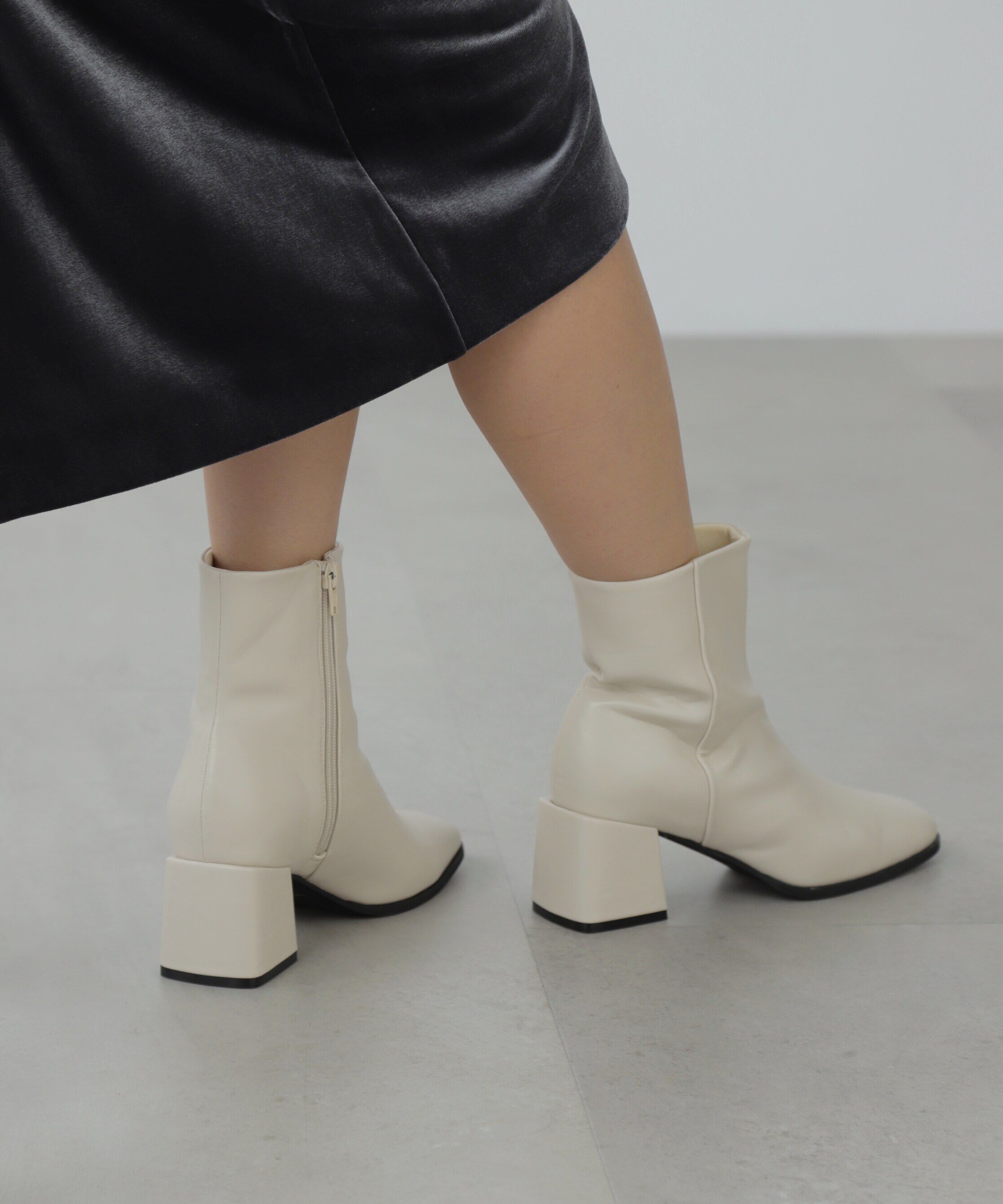  「オーバーヒールブーツ」|その他|