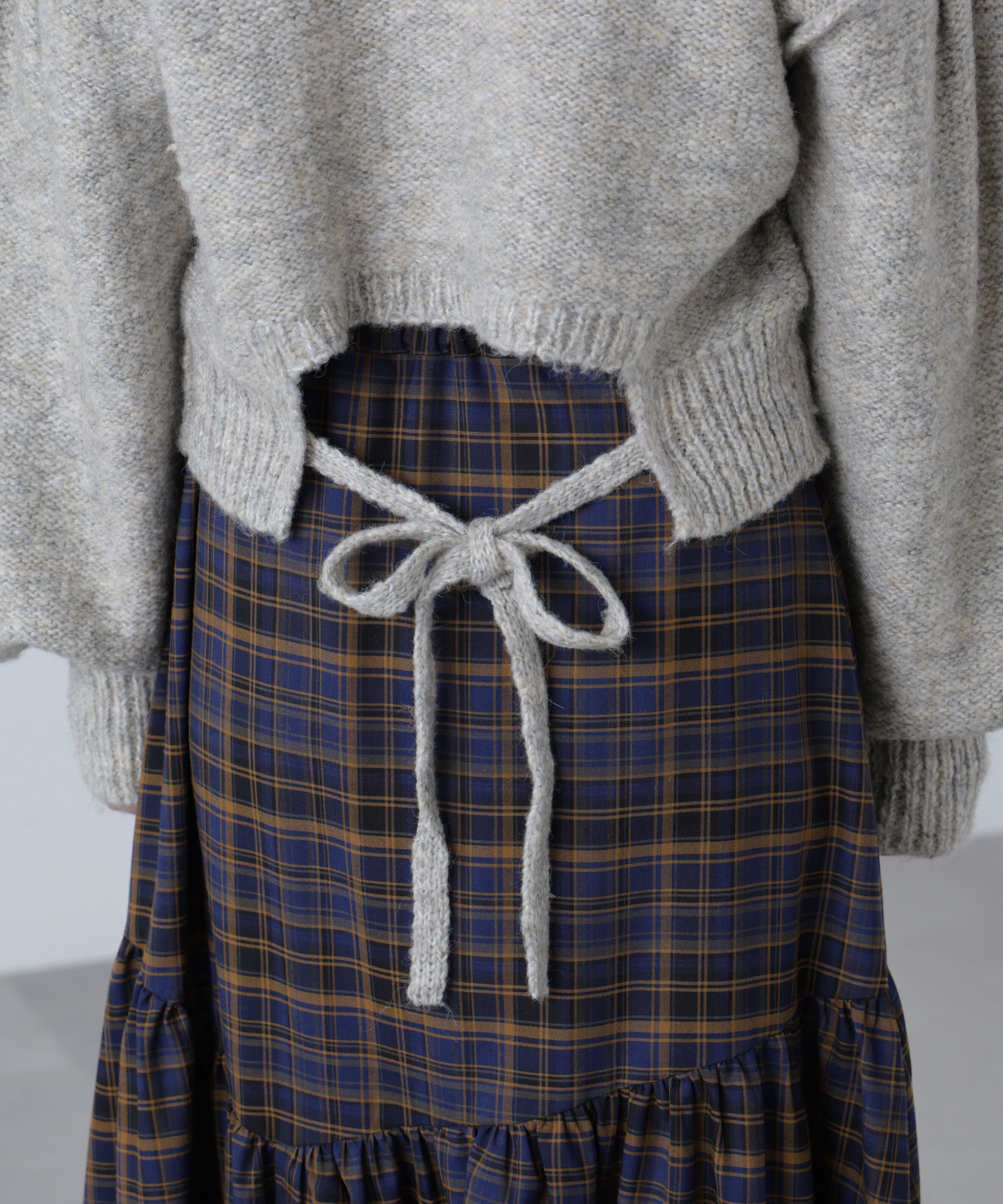  「バックリボンショート丈ニット」|ニット・セーター|