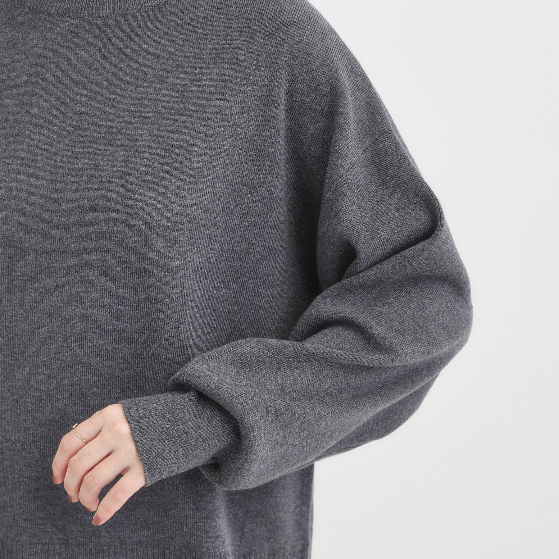 SHOO･LA･RUE「【洗濯機可/毛玉になりにくい】一枚で簡単こなれ見え 裾フェイクレイヤード風ニット」|ニット・セーター|