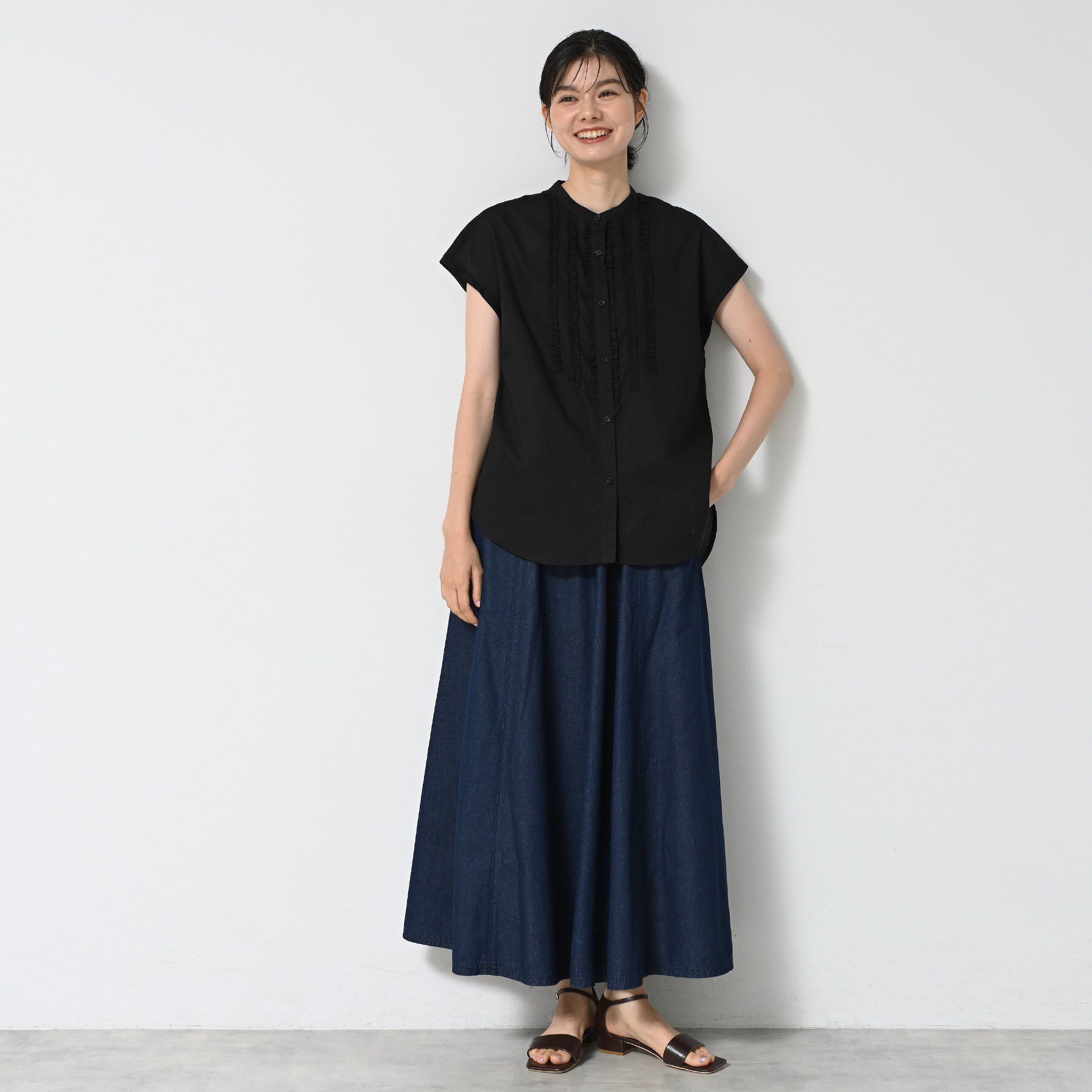 Dessin「【洗える】スタンドカラーフリルブラウス」|シャツ・ブラウス|