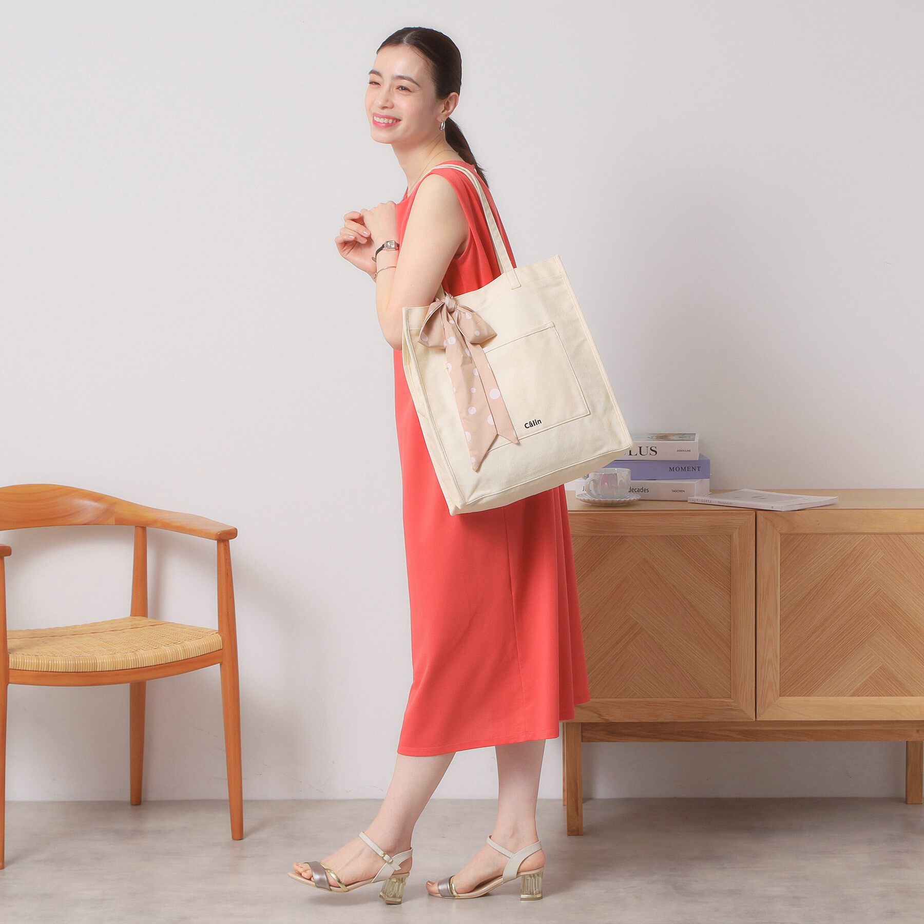 ITS&rsquo;DEMO「【A4対応／推し活】リボン付きキャンバストート」|トートバッグ|