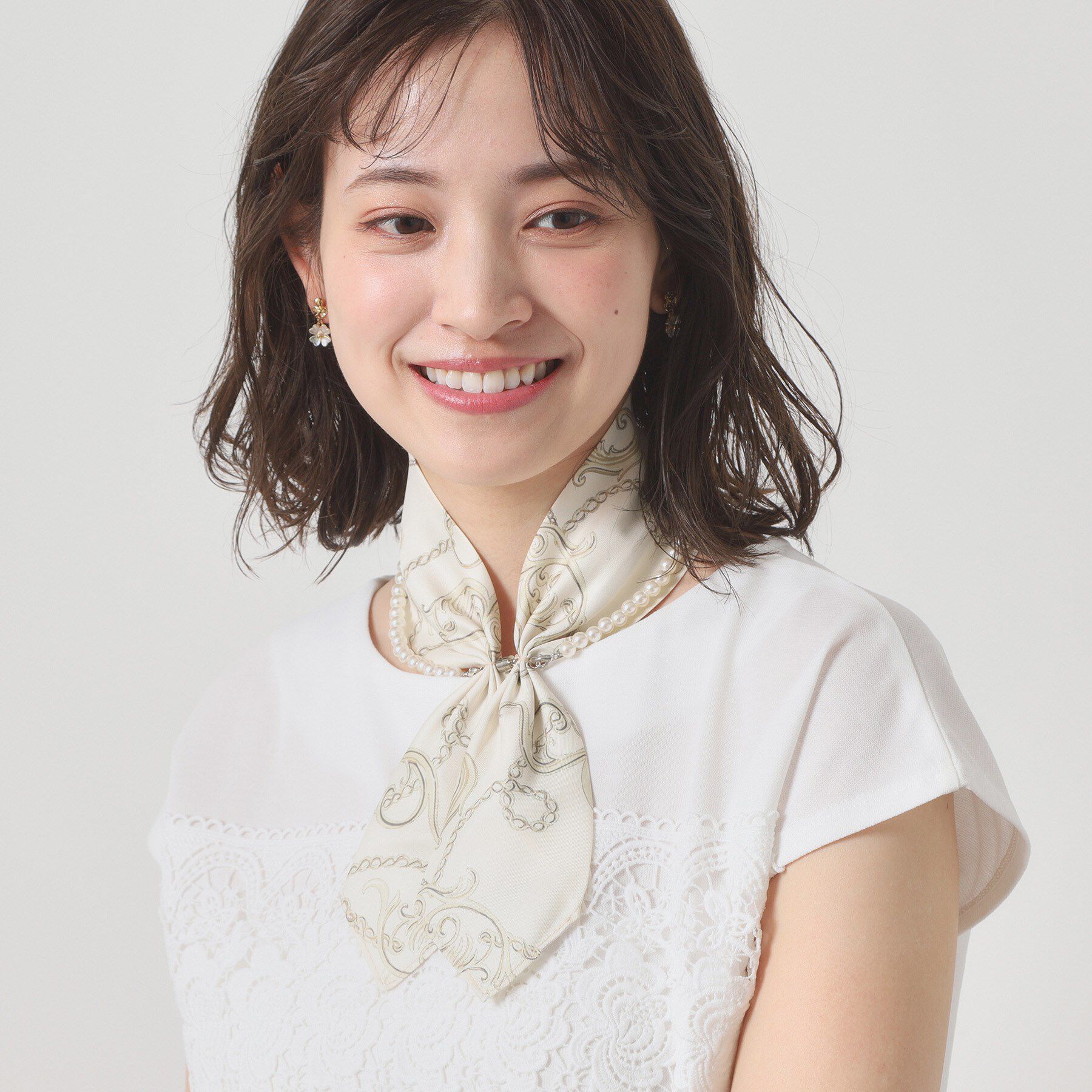 ITS&rsquo;DEMO「【簡単着脱／手洗い可】パール調付マグネットスカーフ」|バンダナ・スカーフ|