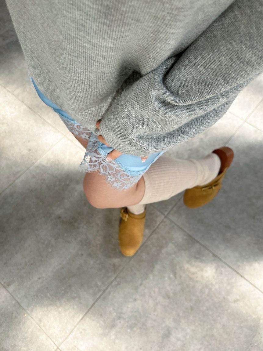 LILY BROWN「【WEB限定カラー】カシミヤブレンドニットセットサテンミニワンピース」|ワンピース|