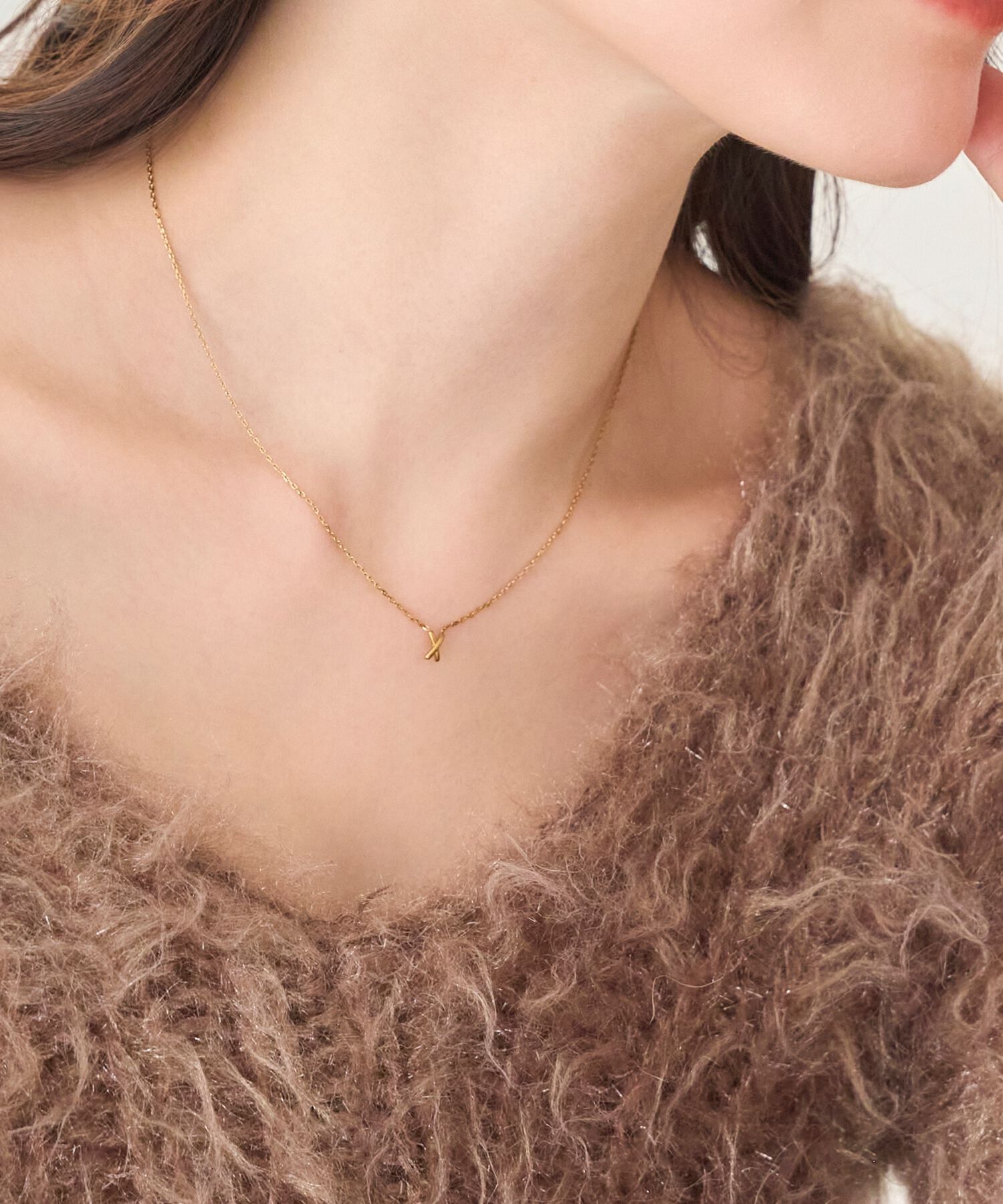 Phoebe「【数量限定】クロスネックレス&ビジューフープピアスセット/BOX&ショッパー付き」|ネックレス|