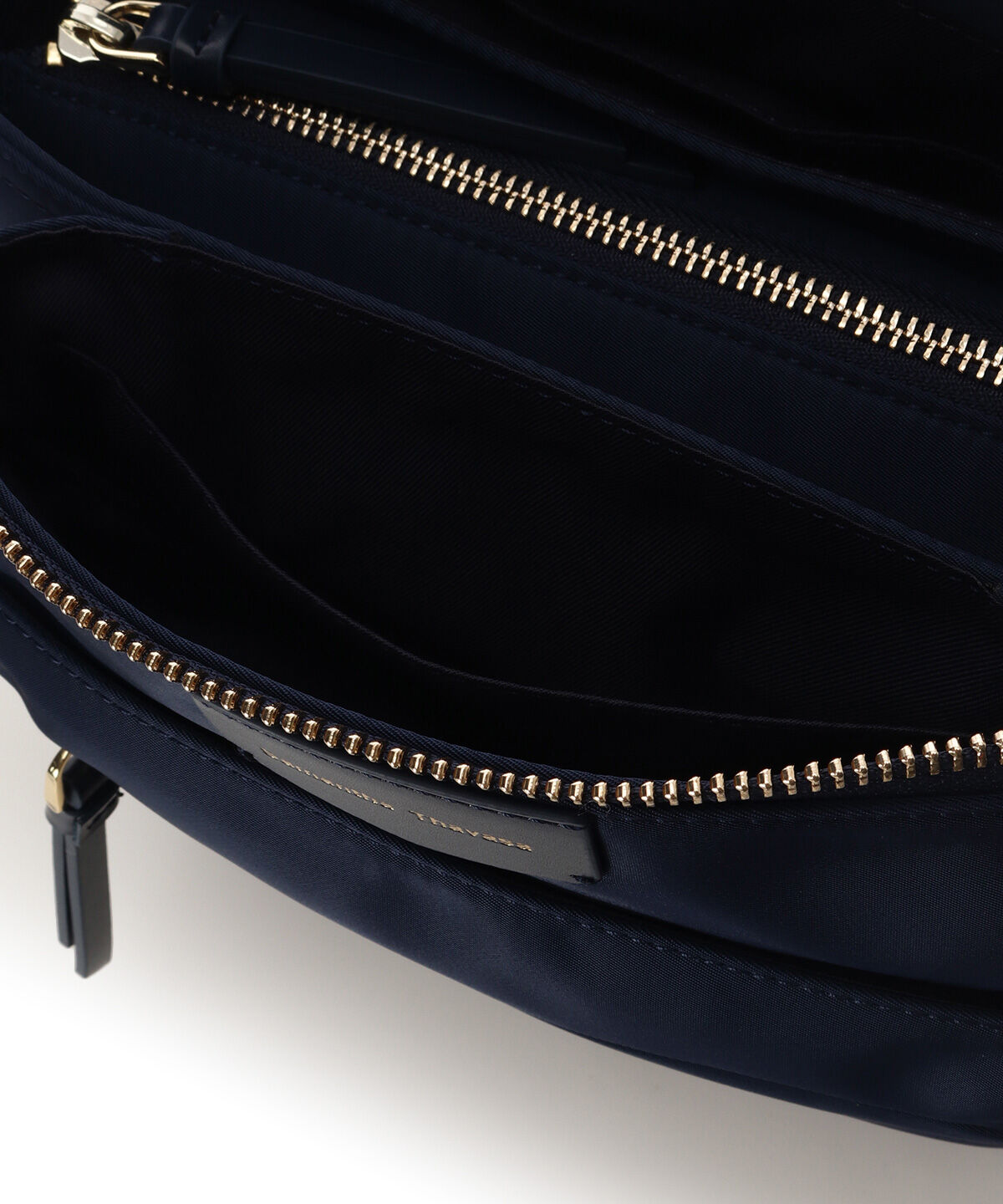 Samantha Thavasa「マルチナイロンショルダーバッグ」|ショルダー・メッセンジャー|