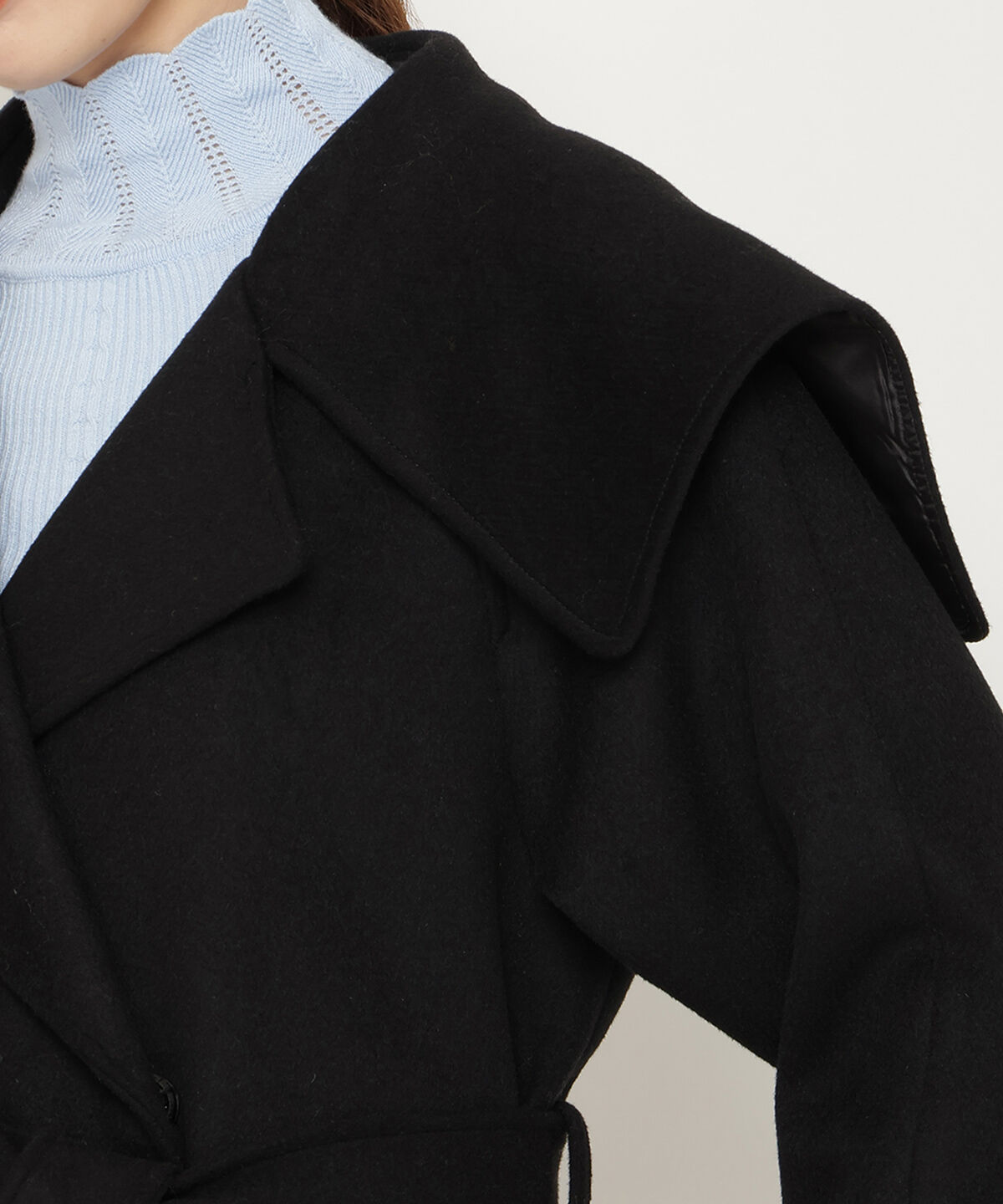 アンドクチュール「ケープカラーロングコート」|ダウン|