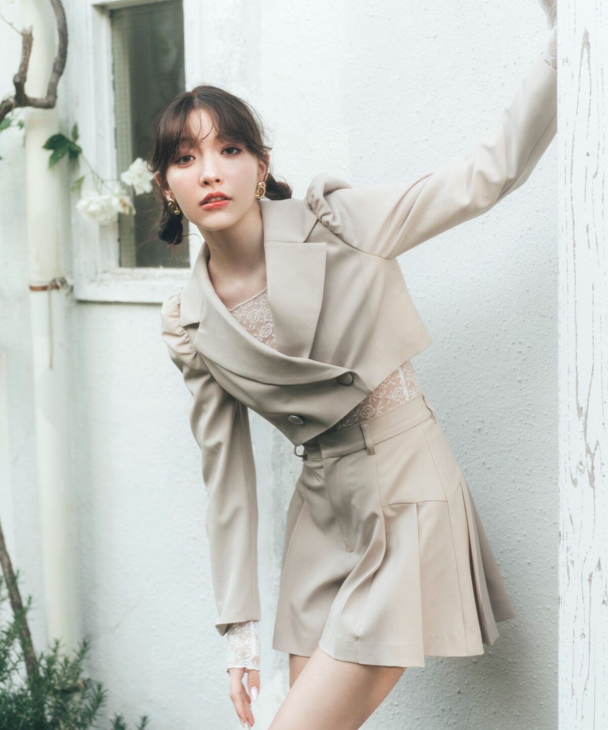 REDYAZEL「プリーツショートパンツ」|キュロット|ベージュ