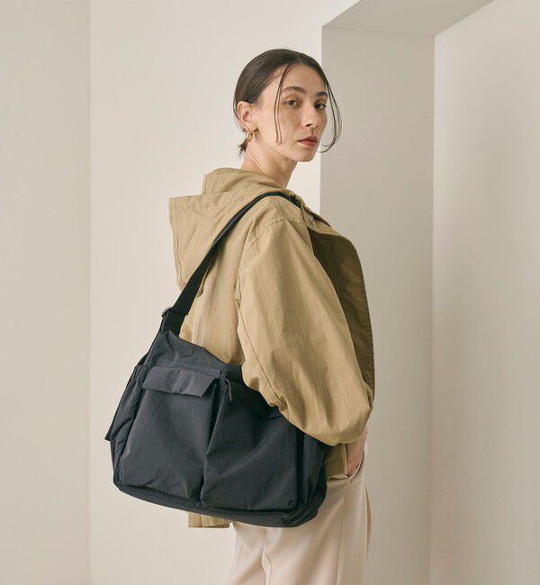 BEAUTY&YOUTH UNITED ARROWS「フロント ダブルポケット ビッグ ショルダーバッグ」|ショルダー・メッセンジャー|